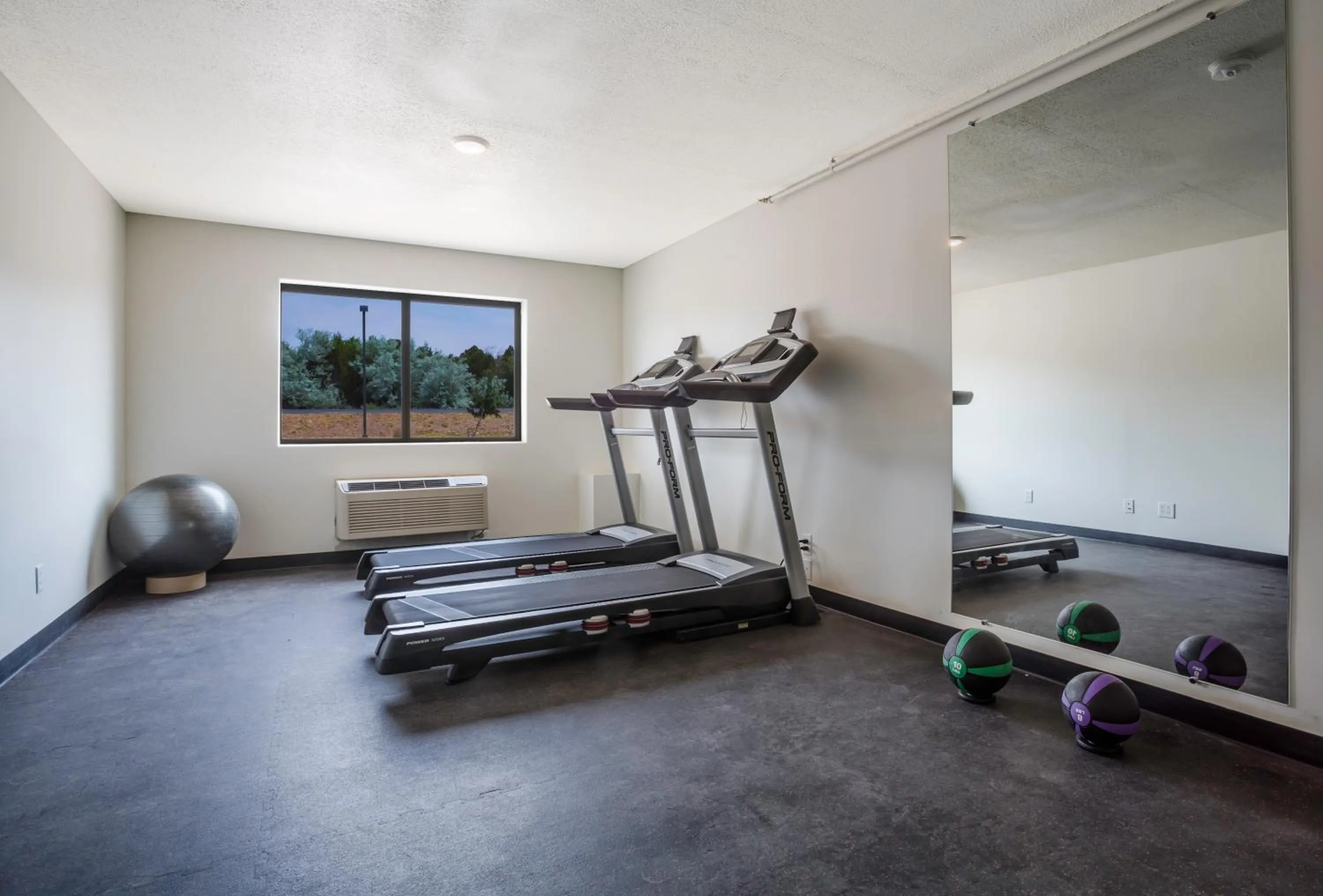Fitness centre/facilities in Red Sands Hotel