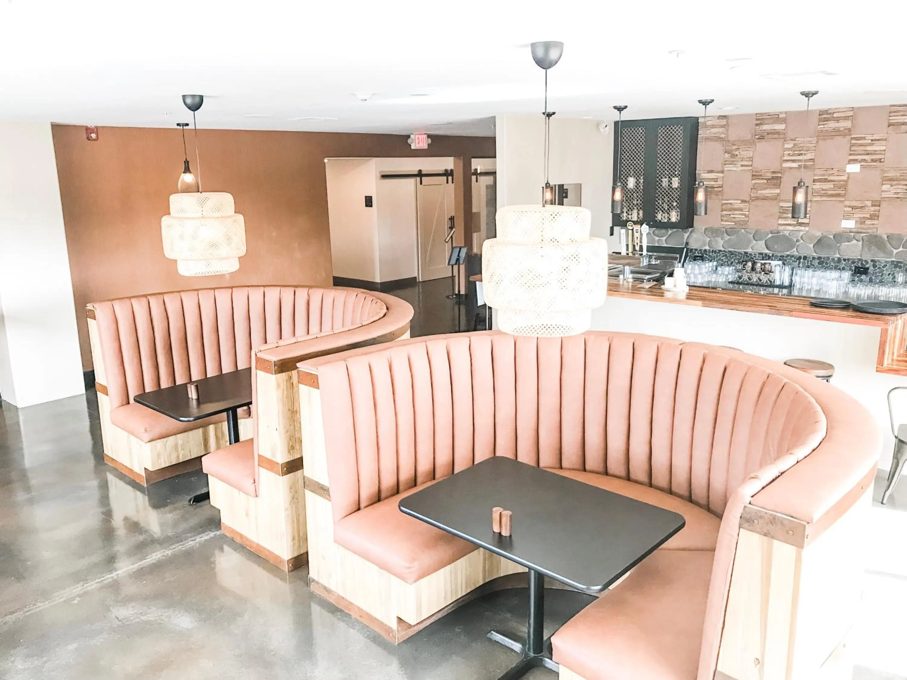 Lounge or bar in Red Sands Hotel