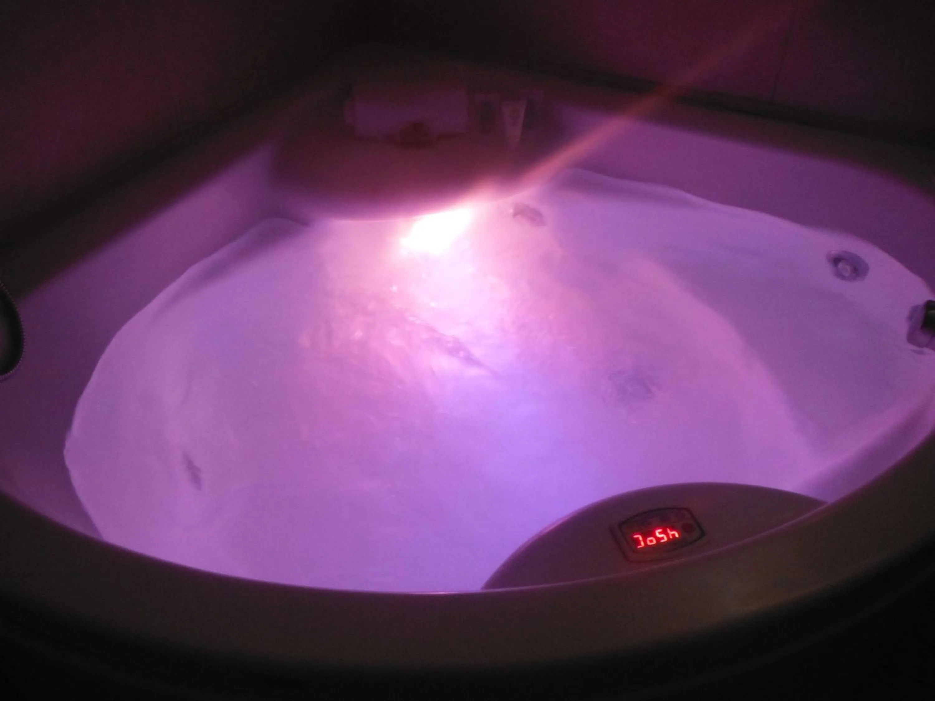 Photo of the whole room in Best Western Le Cheval Blanc -Vue sur le port-plein centre ville