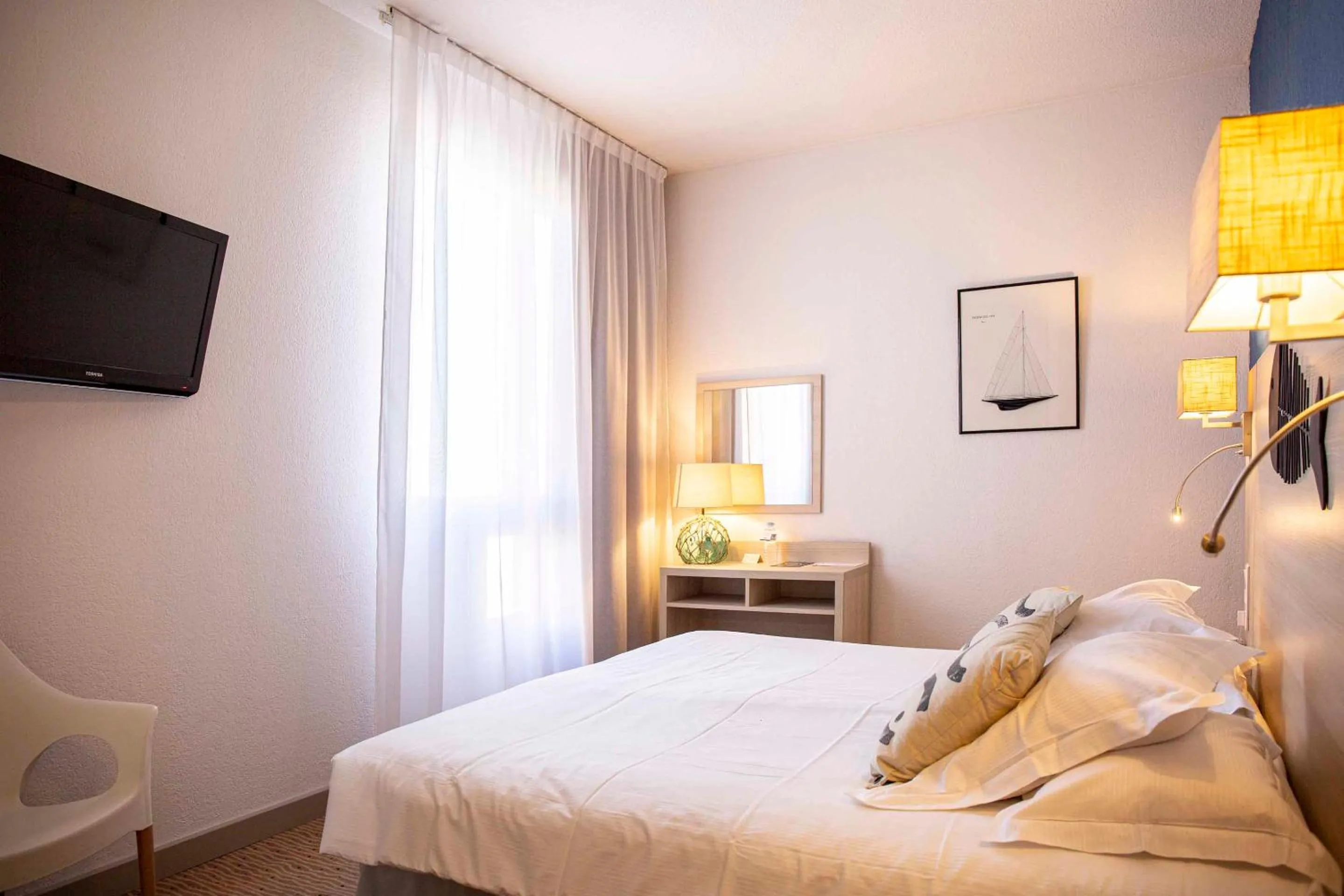 Bed in Hotel Port Marine