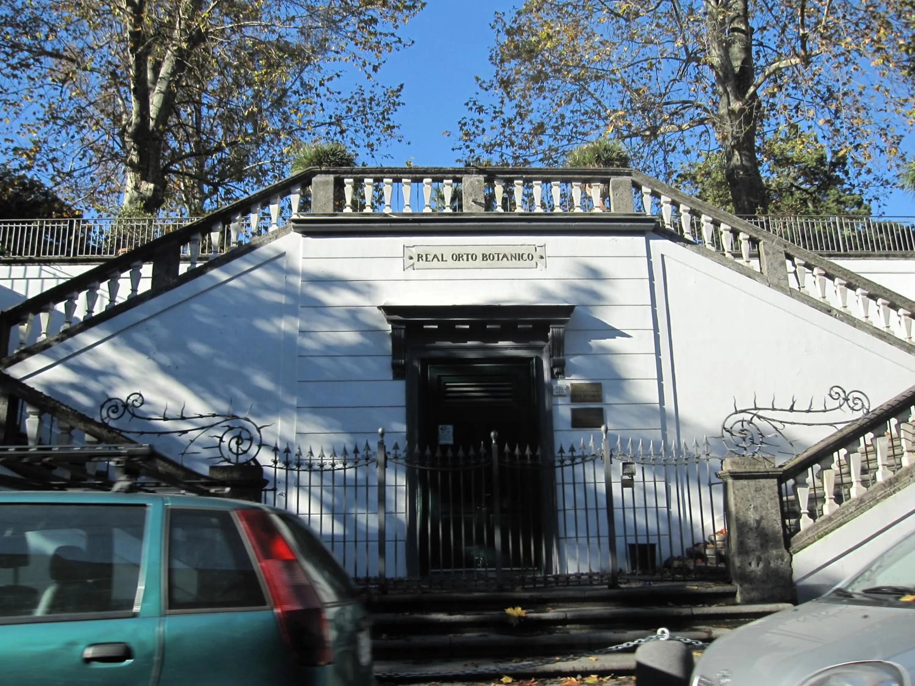 Property building in Botanic Charm