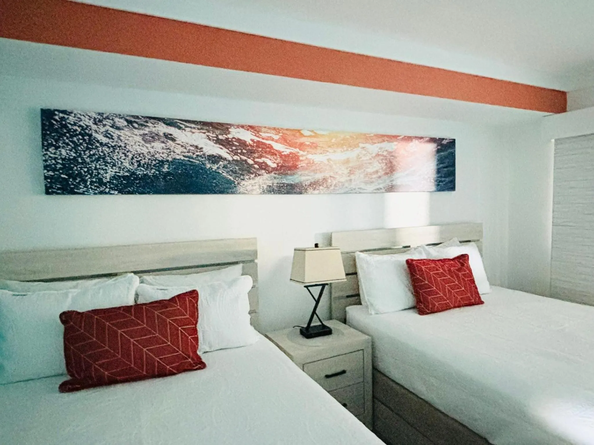 Bed in Beach Daze Oceanfront Great Location