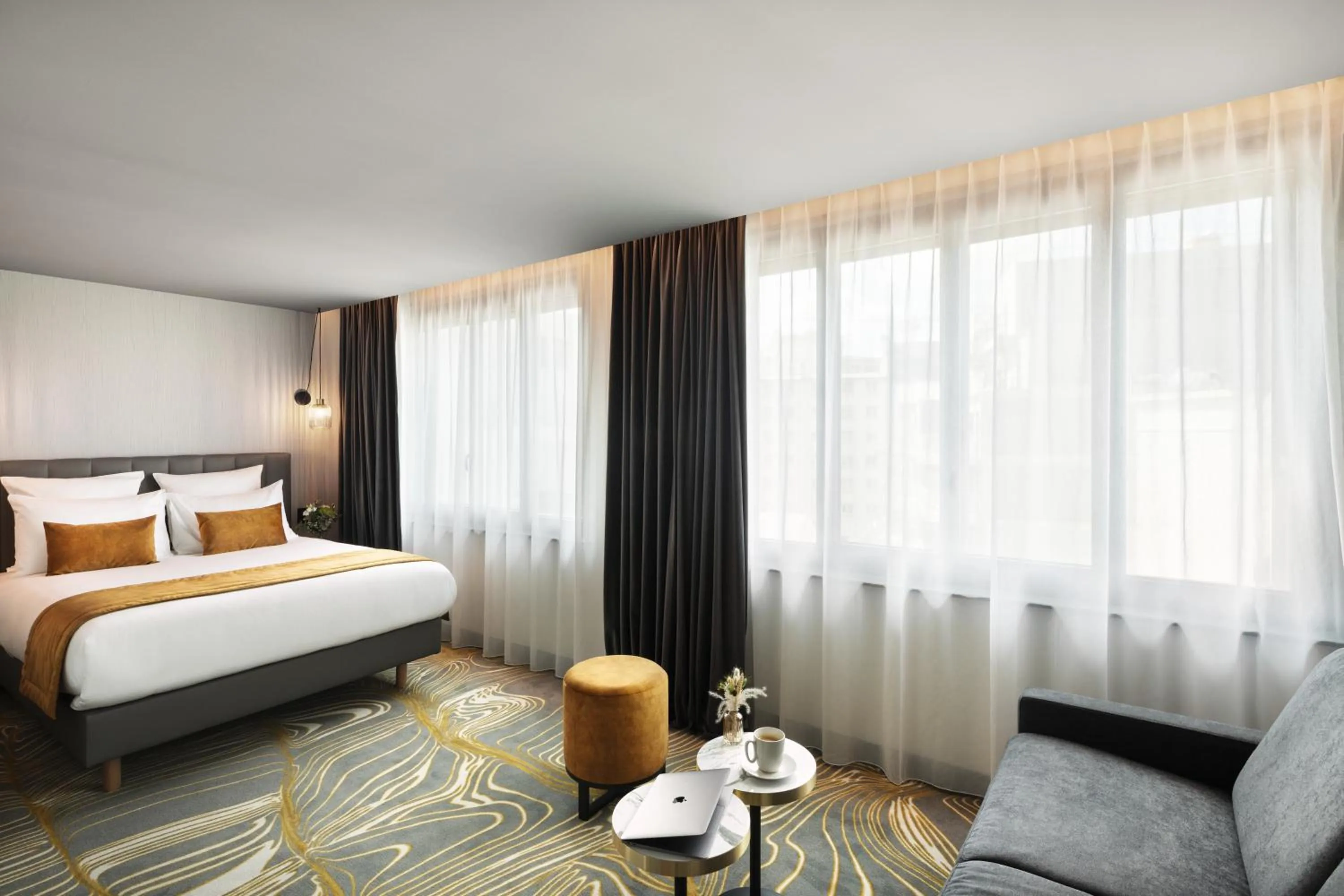 Bed in Hôtel & Spa Le Maury, Vannes, The Originals Boutique