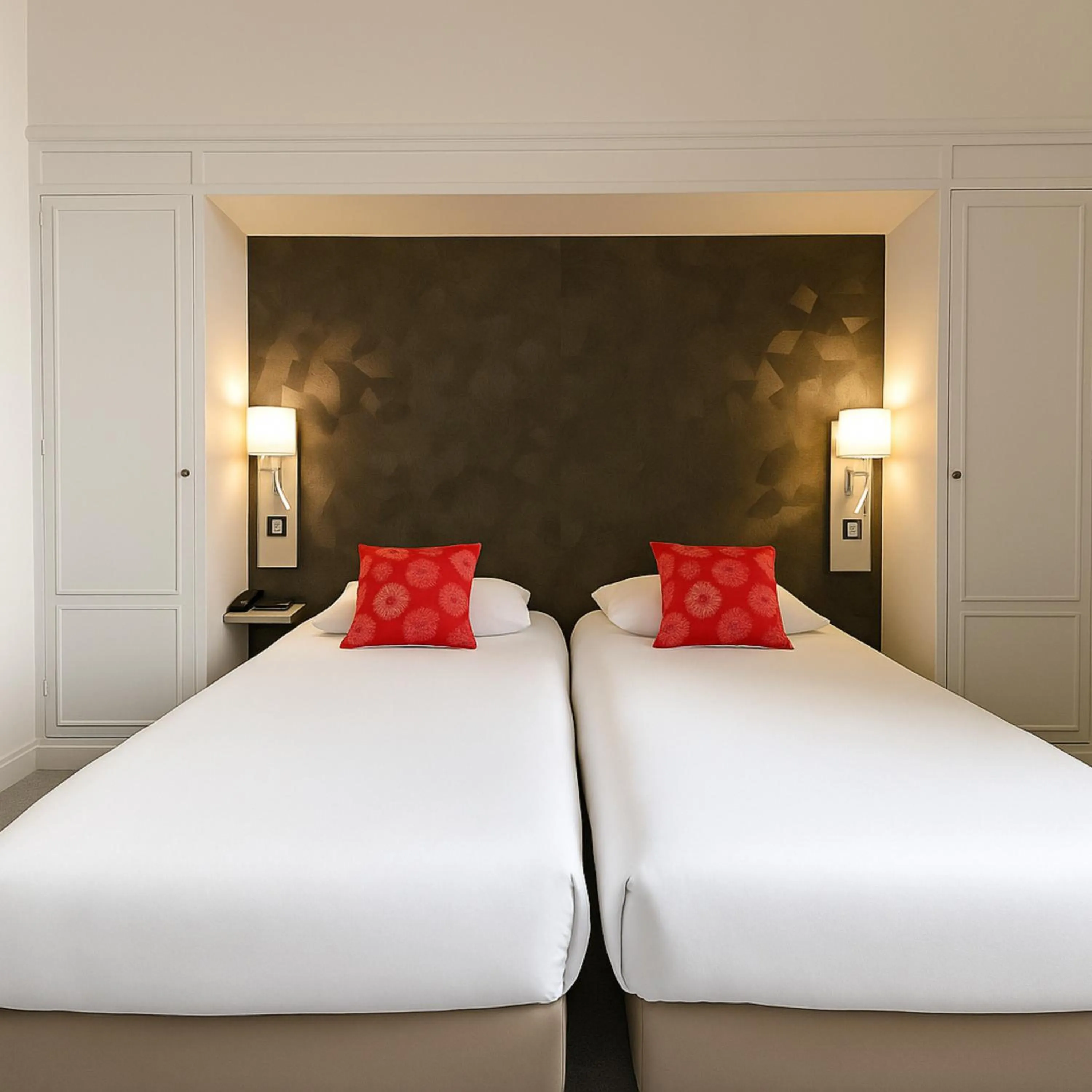 Bedroom, Bed in Hôtel Albert Elisabeth Gare SNCF