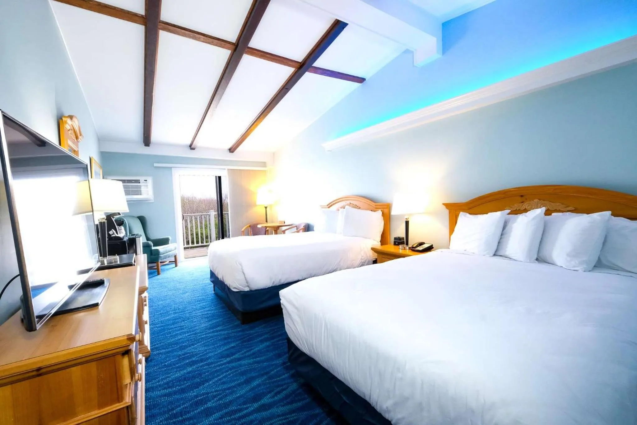 Bedroom, Bed in Norseman Resort on the Beach