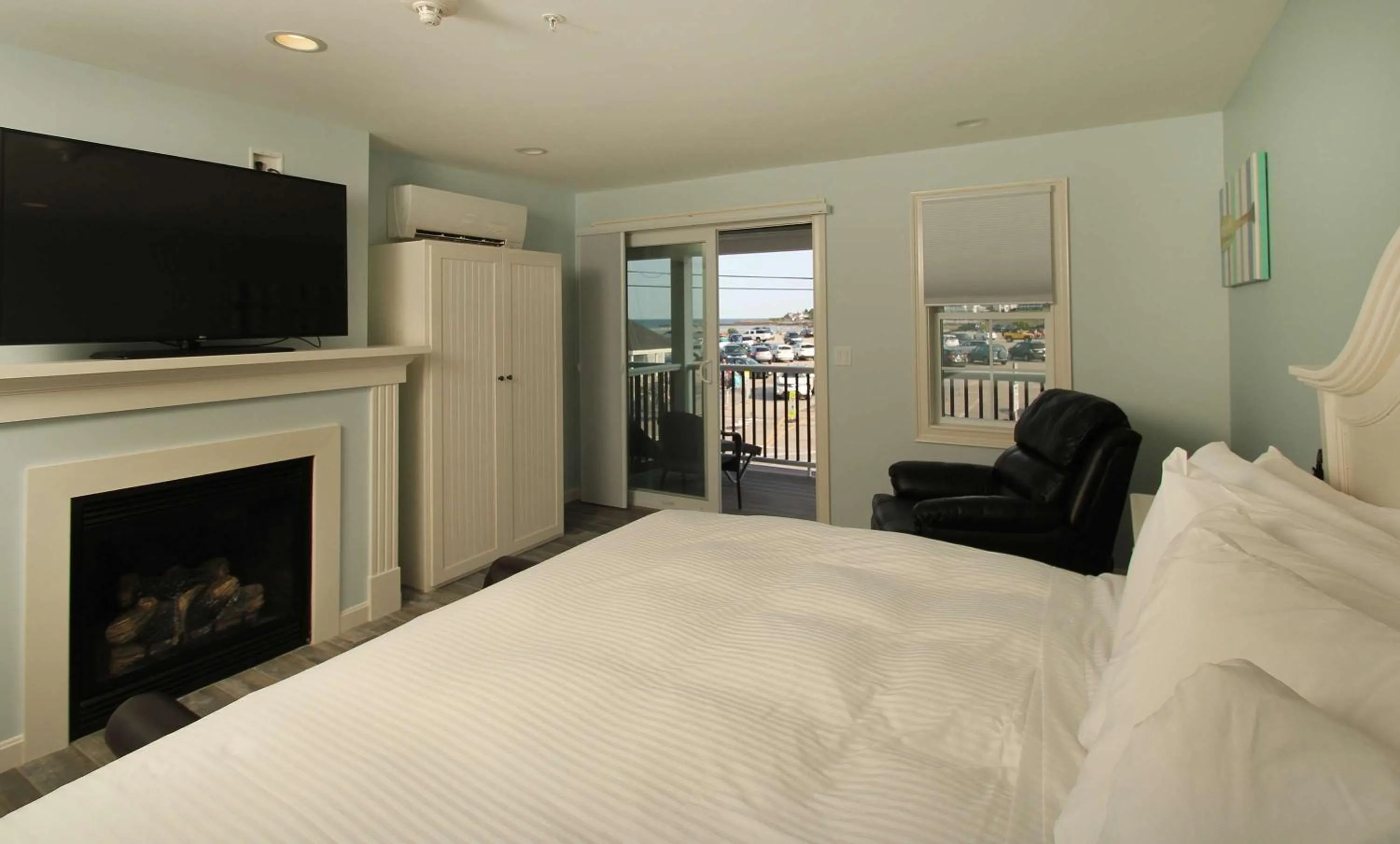 Bedroom, Bed in Norseman Resort on the Beach