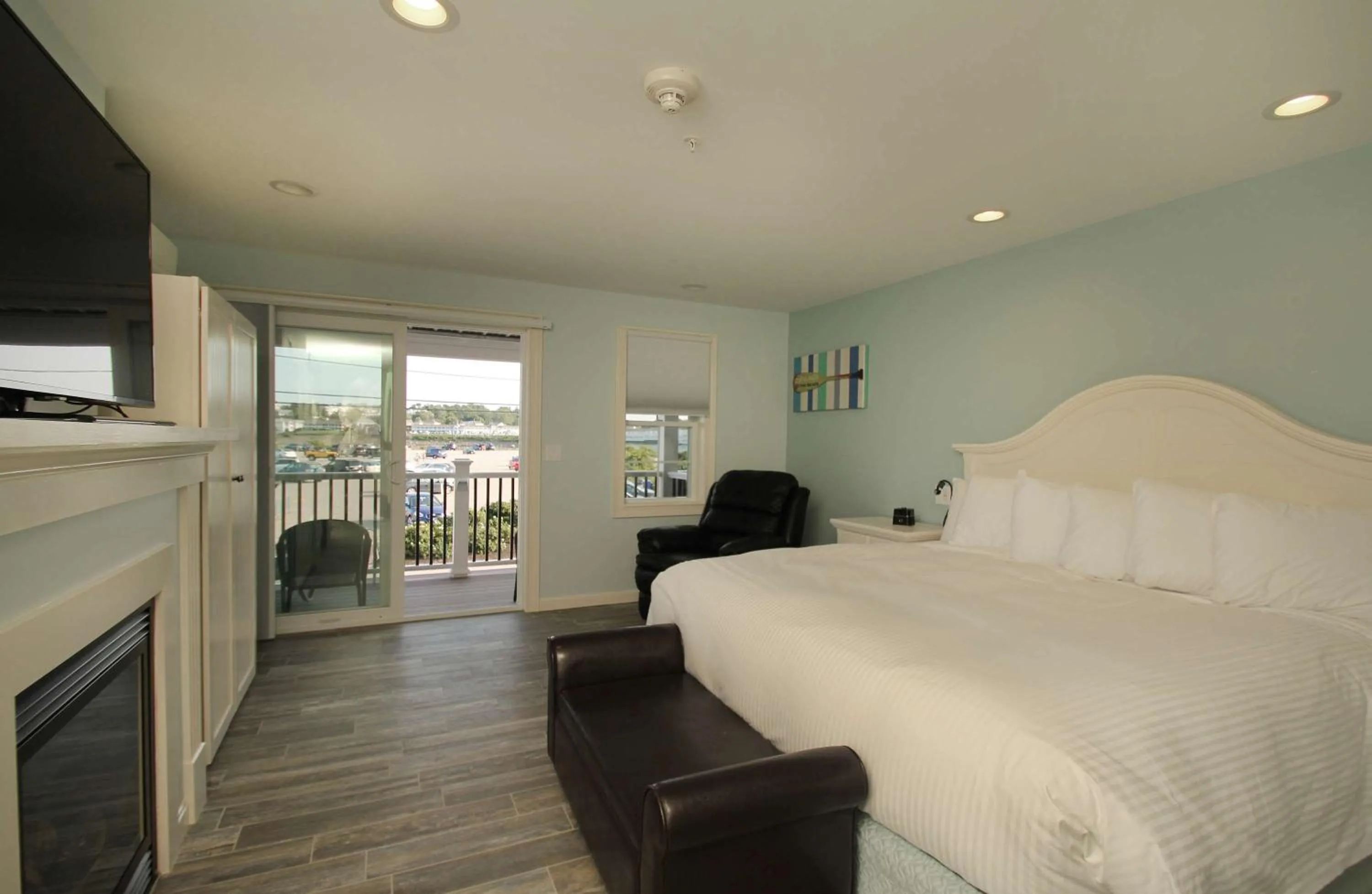 Bedroom, Bed in Norseman Resort on the Beach