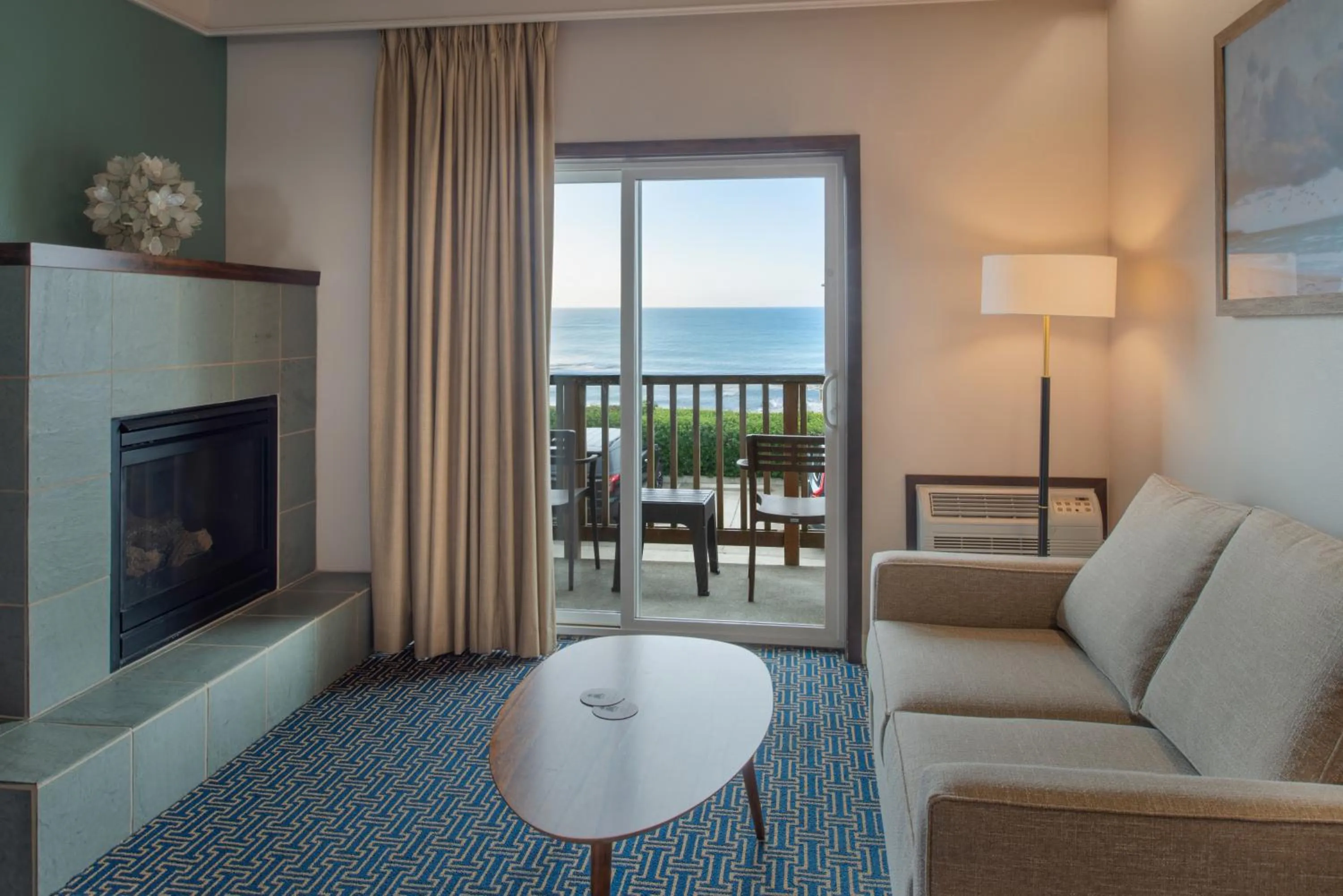 Seating area in Inn at Nye Beach