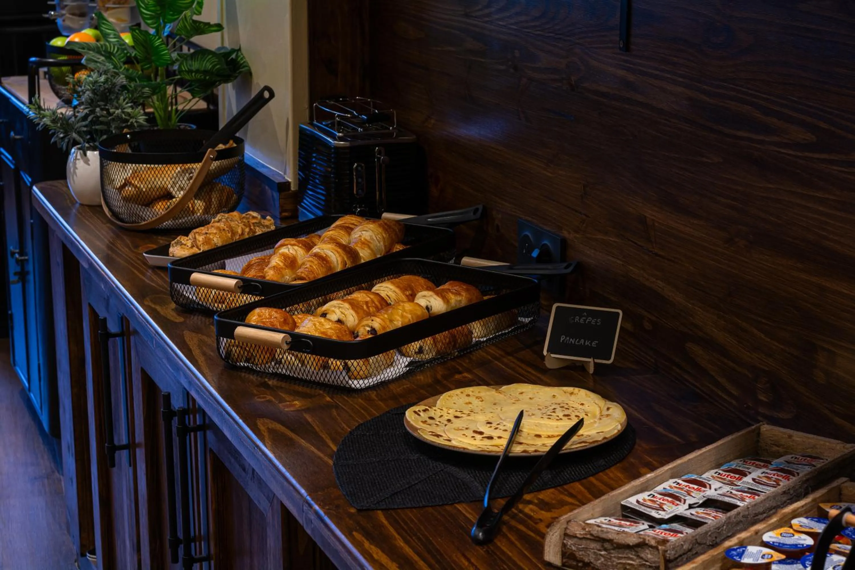Breakfast in Grand Hôtel De La Seine