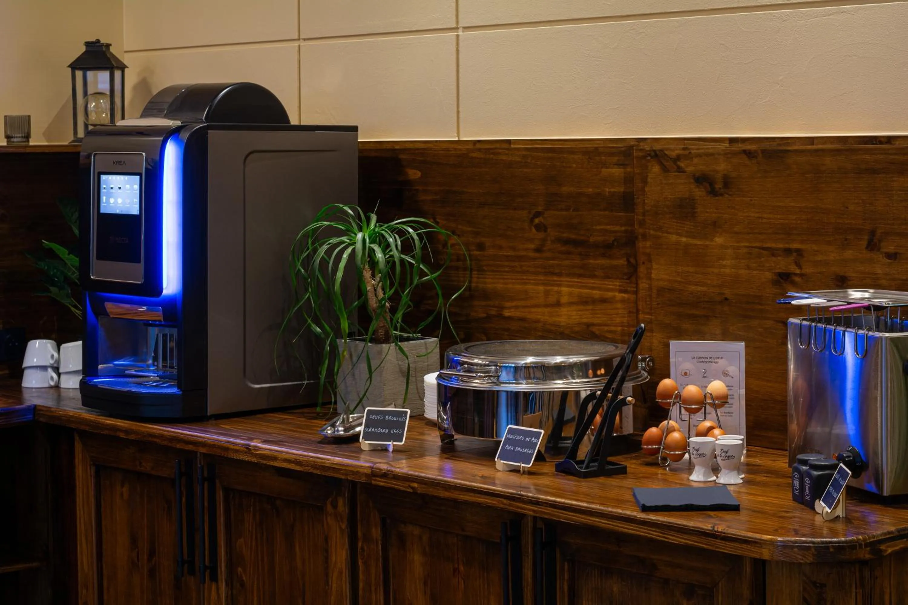 Buffet breakfast in Grand Hôtel De La Seine