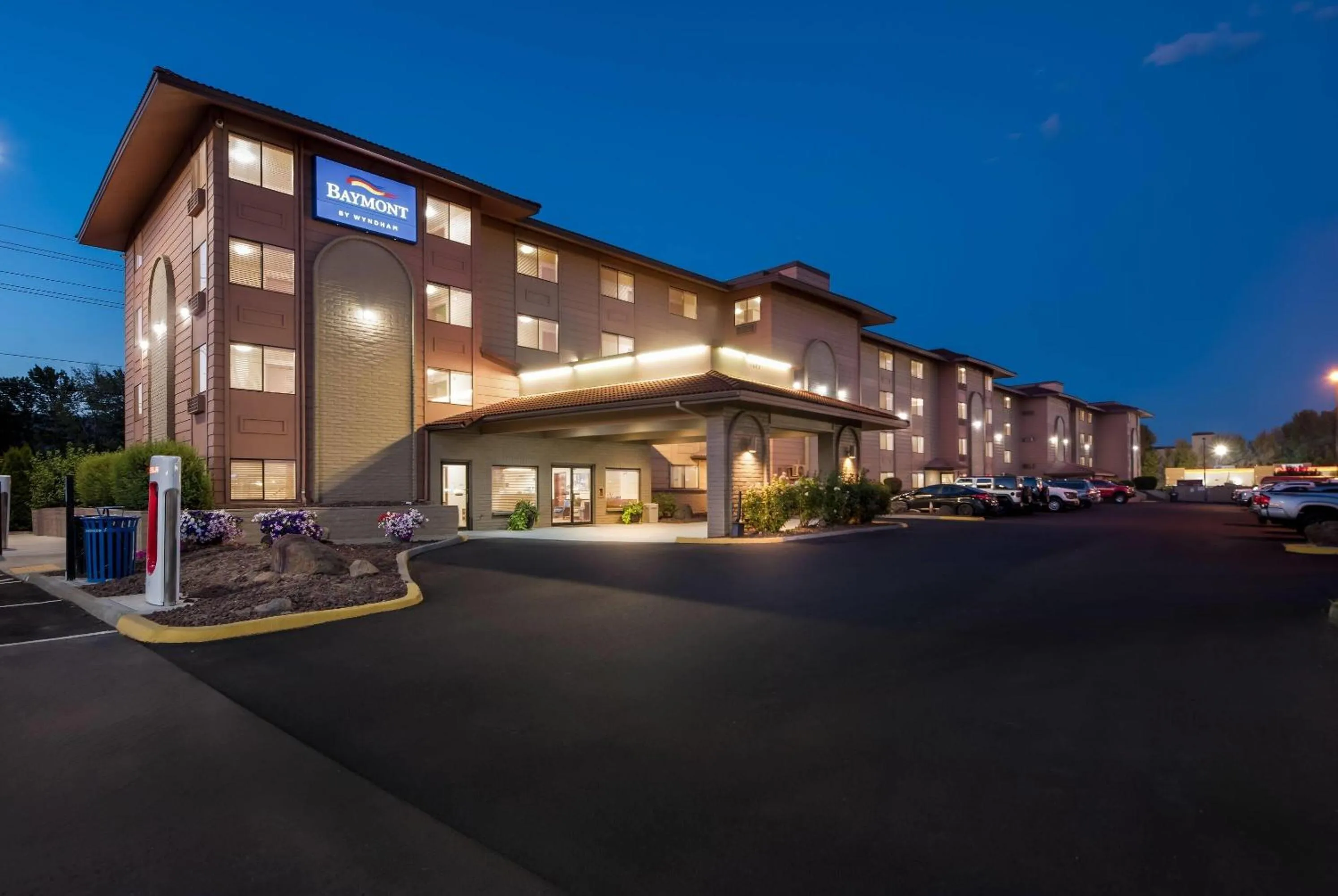 Property building in Baymont by Wyndham Yakima Riverfront