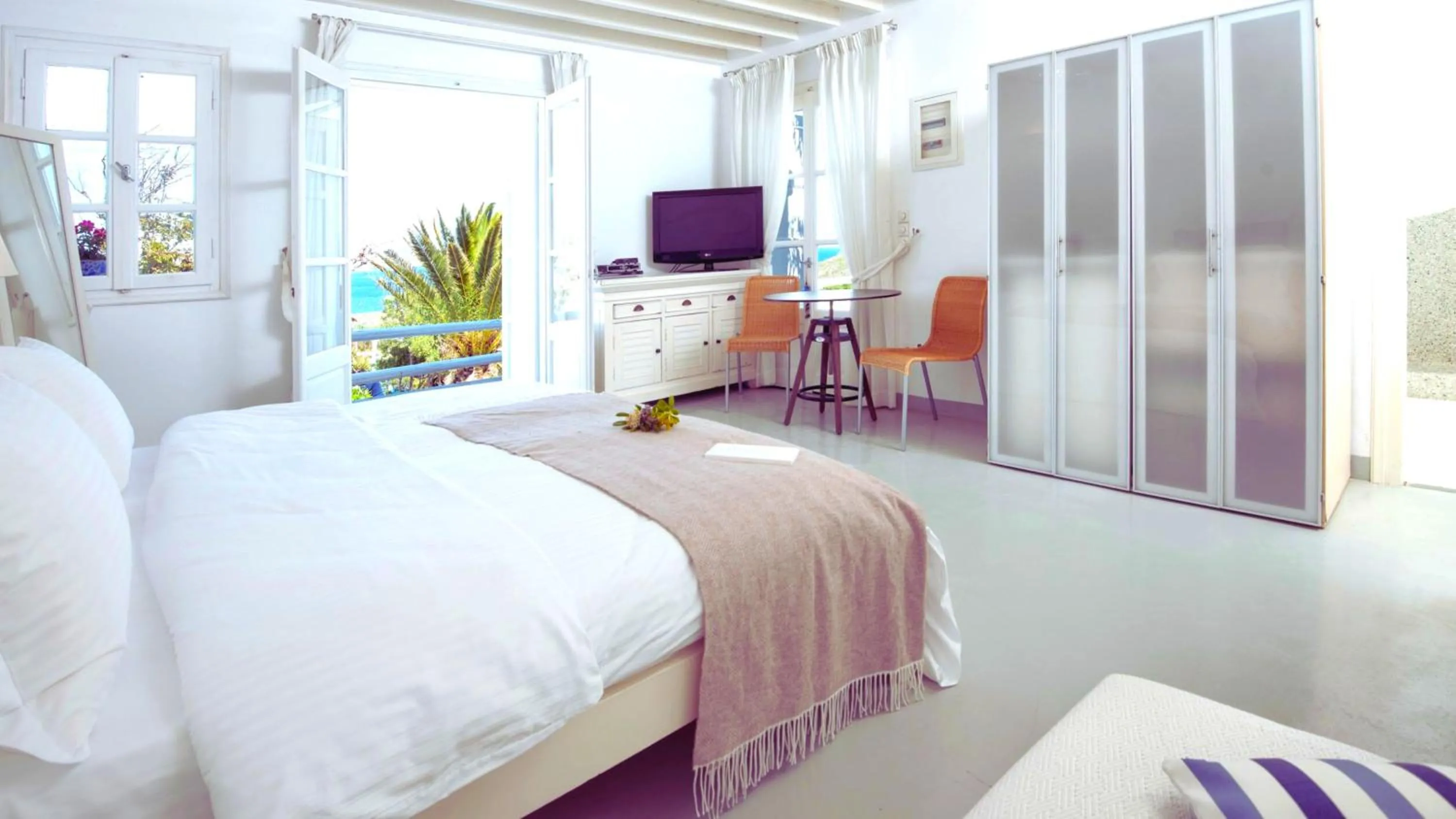 Bed in Manu Mykonos Next to the Beach Quality Brand Villa & Bungalows