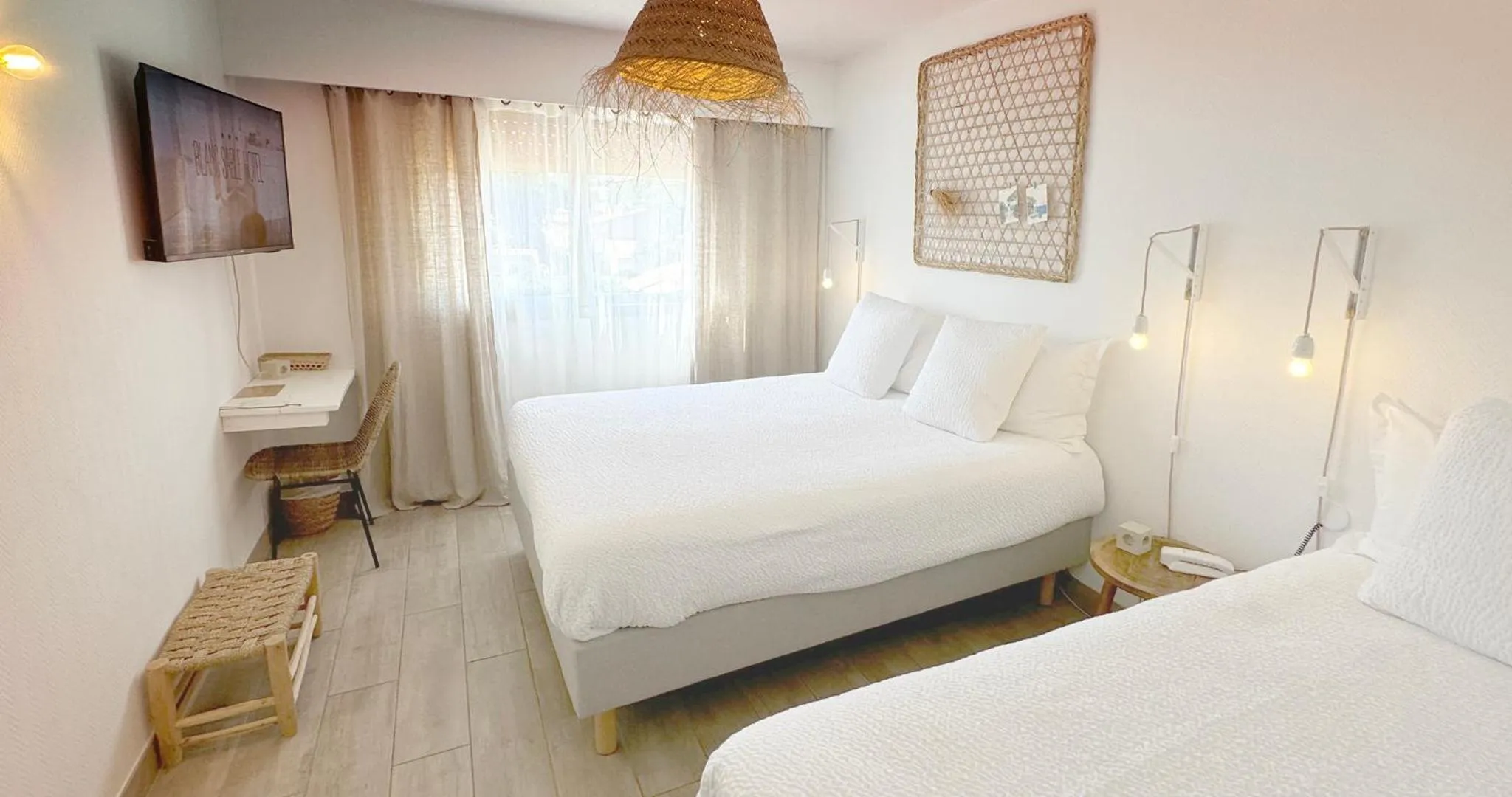 Bed in Blanc Sable Hôtel