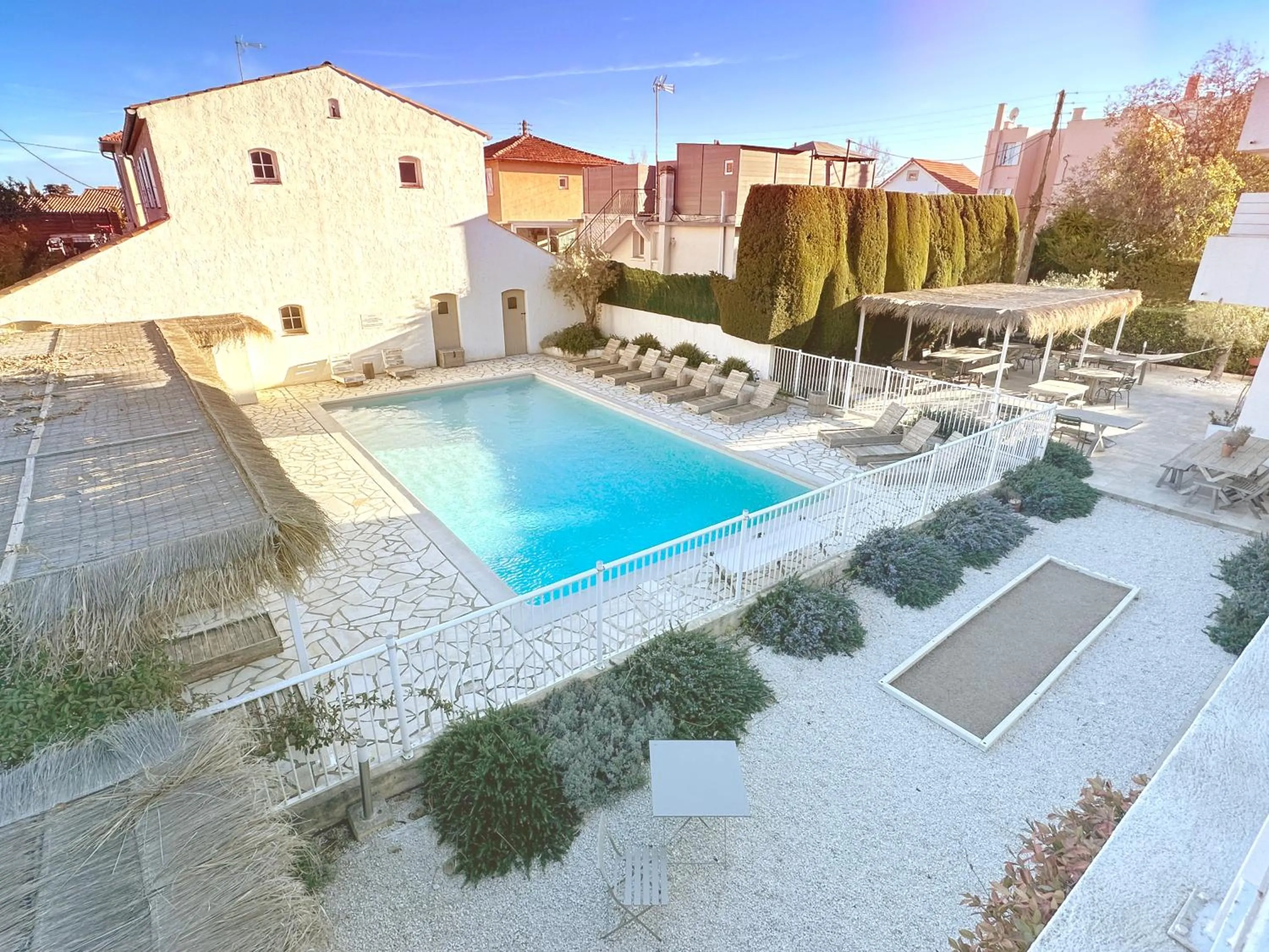 Pool view in Blanc Sable Hôtel