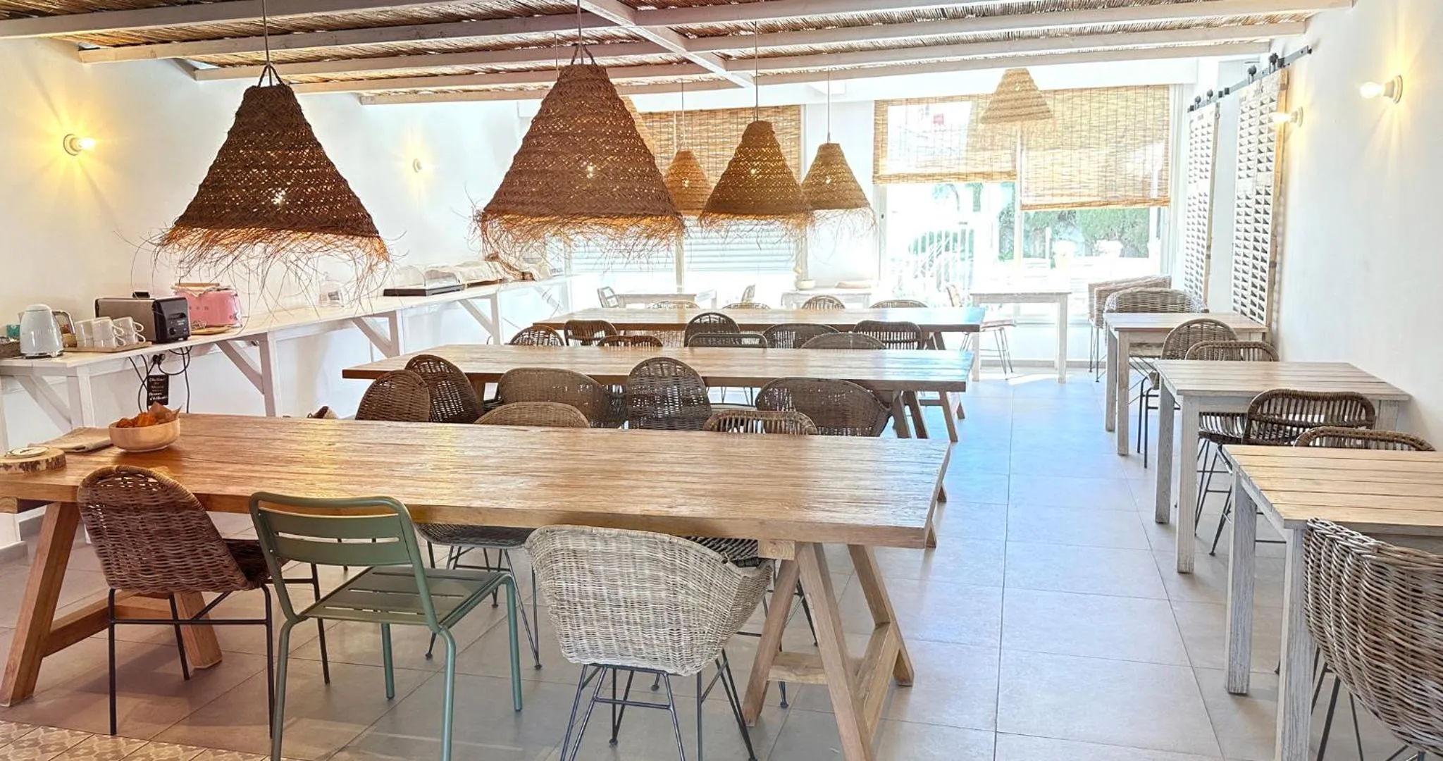 Food and drinks in Blanc Sable Hôtel