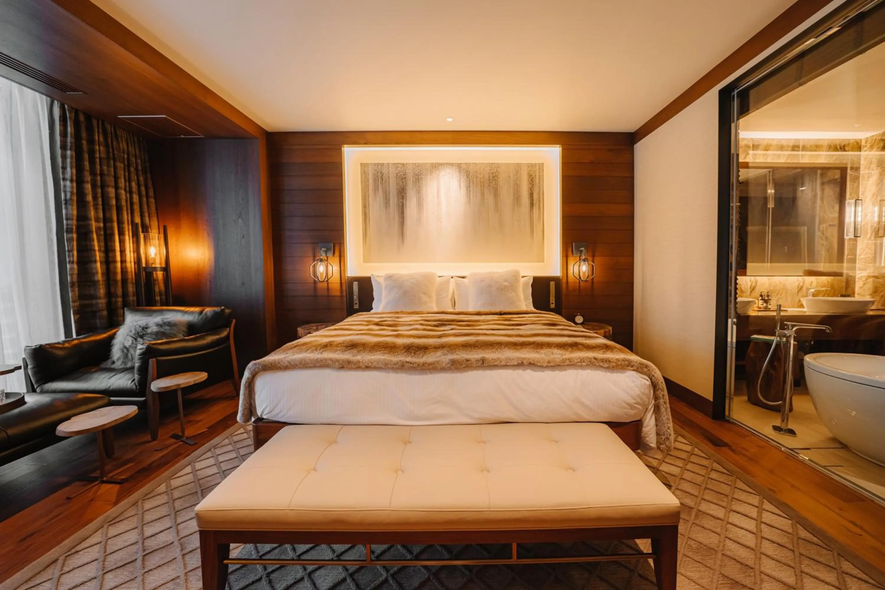 Bed in Yu Kiroro, Ski-in Ski-out Luxury Residences