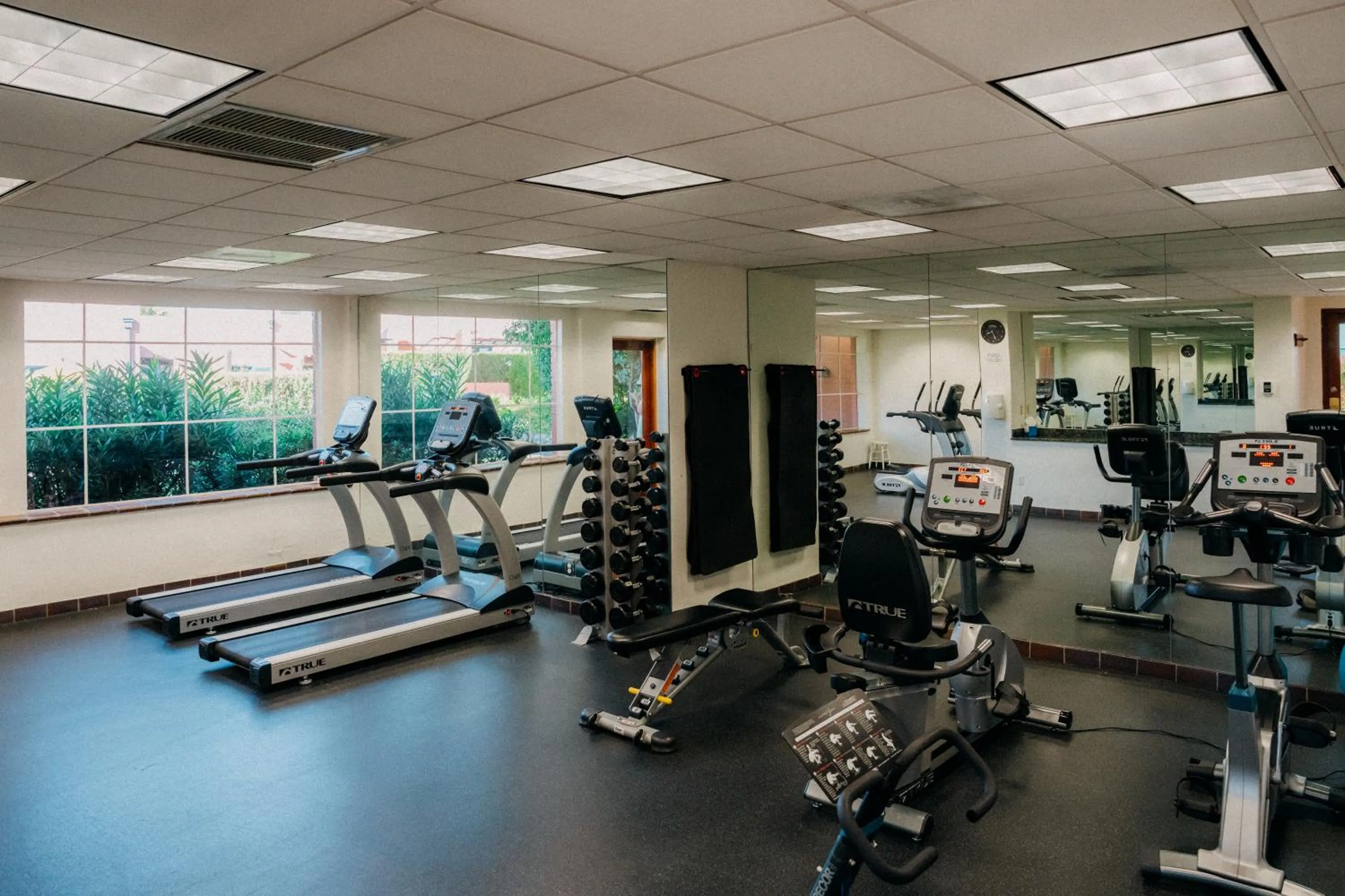 Fitness centre/facilities in Arizona Inn
