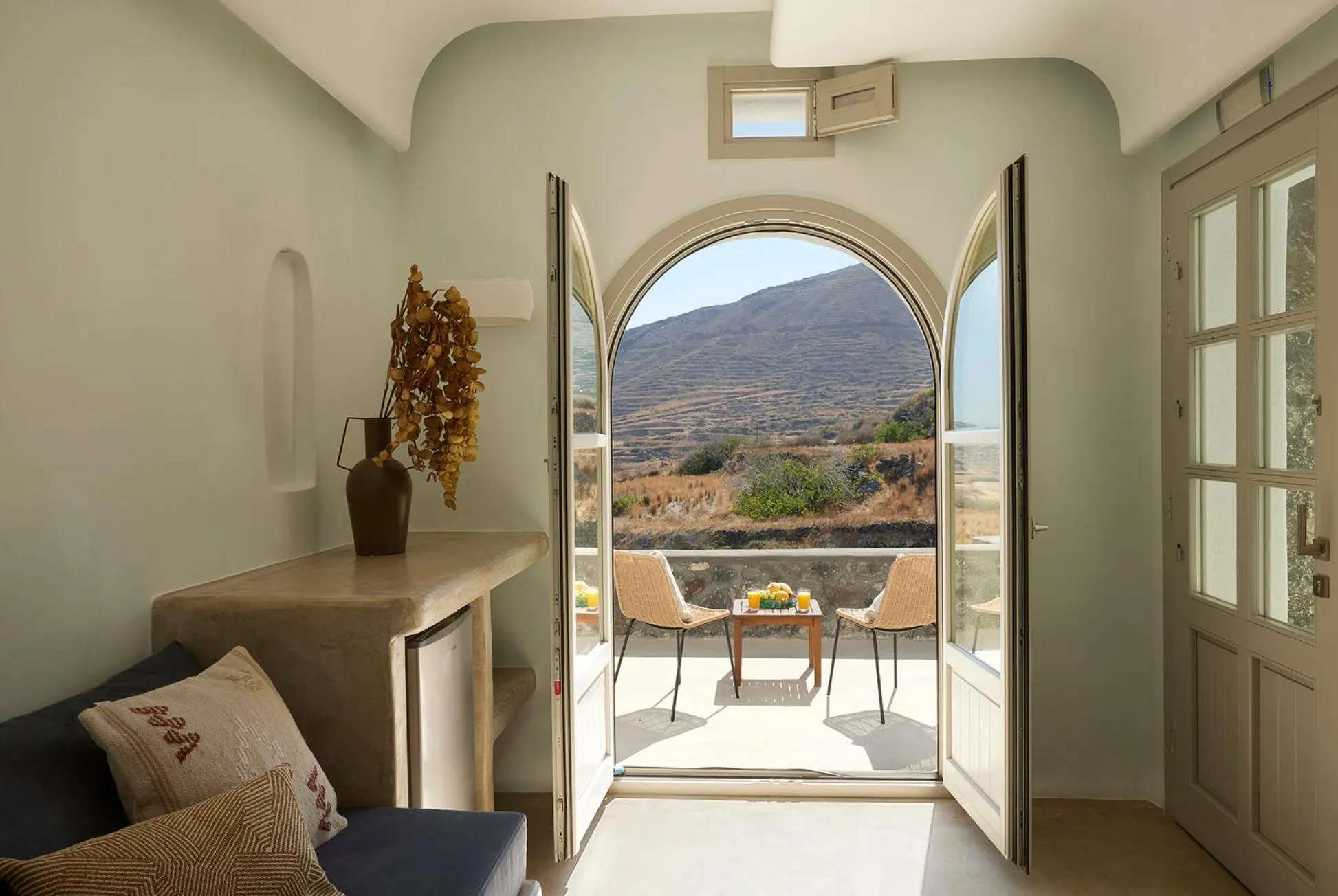 Day in Danae Suites Santorini