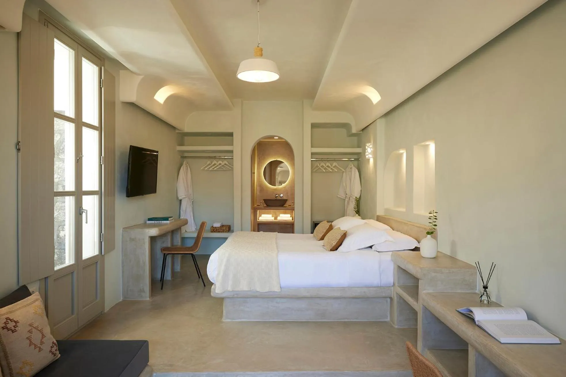 Bed in Danae Suites Santorini