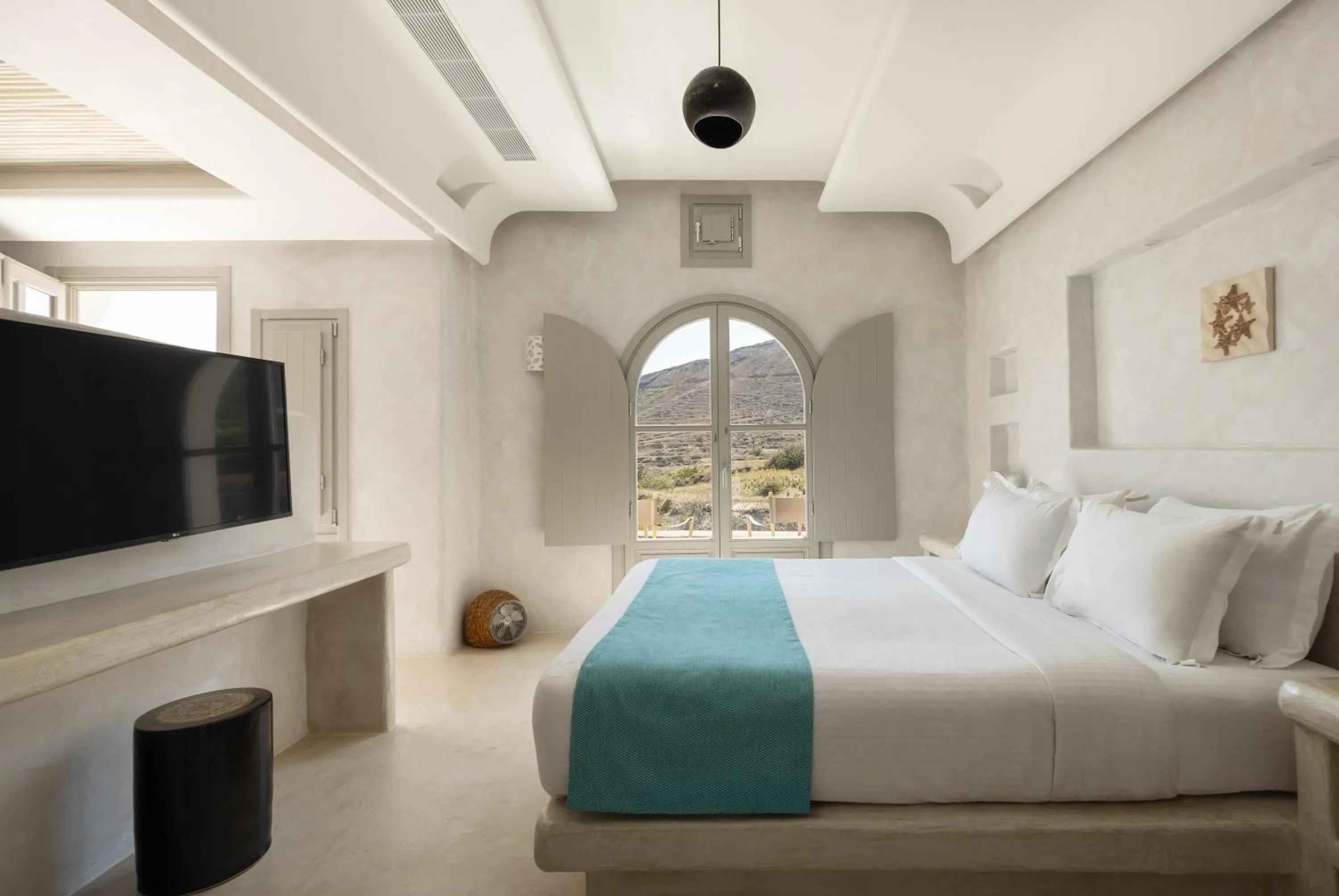 Bedroom, Bed in Danae Suites Santorini