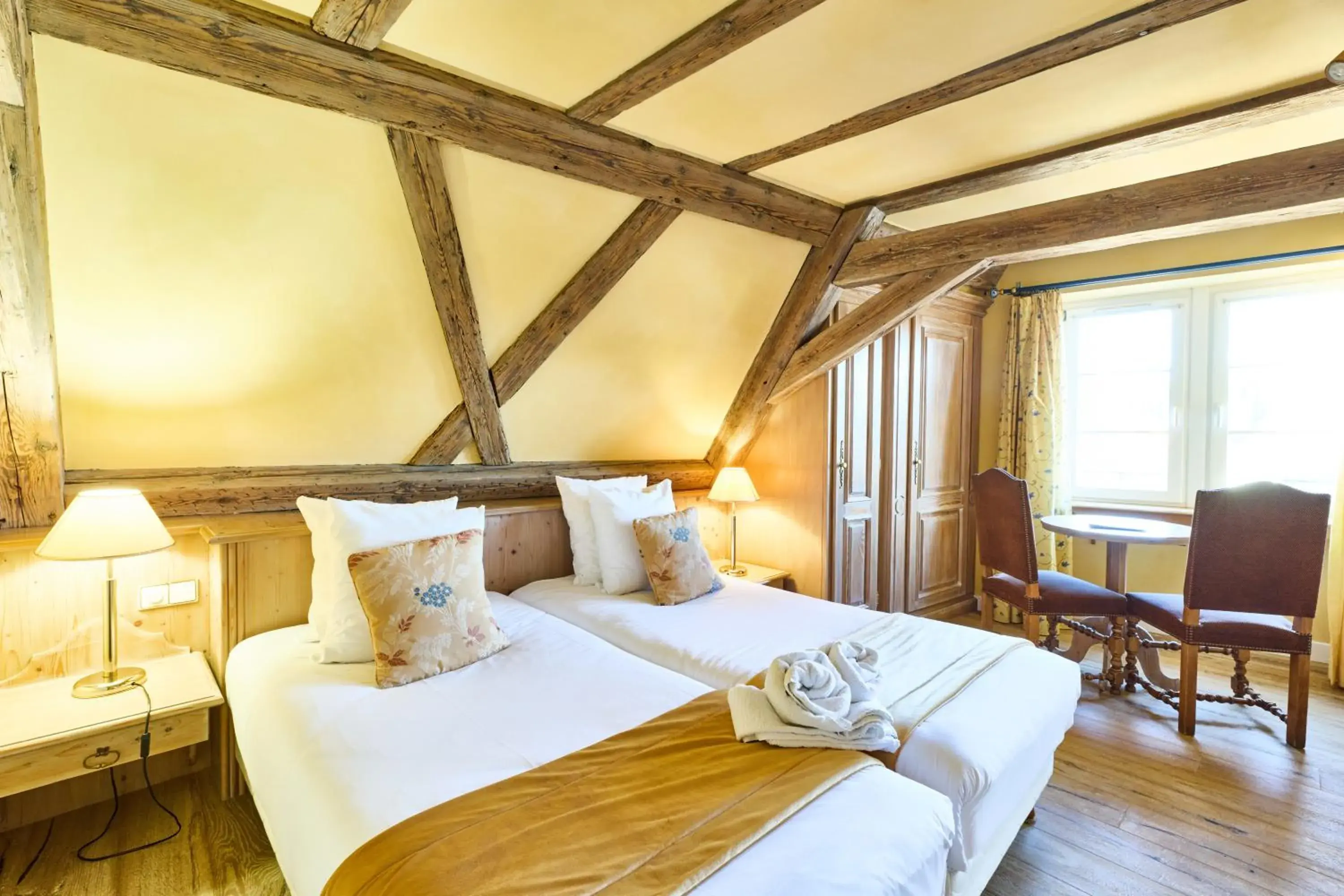 Bed in Hotel Saint-Martin Bed in Hotel Saint-Martin