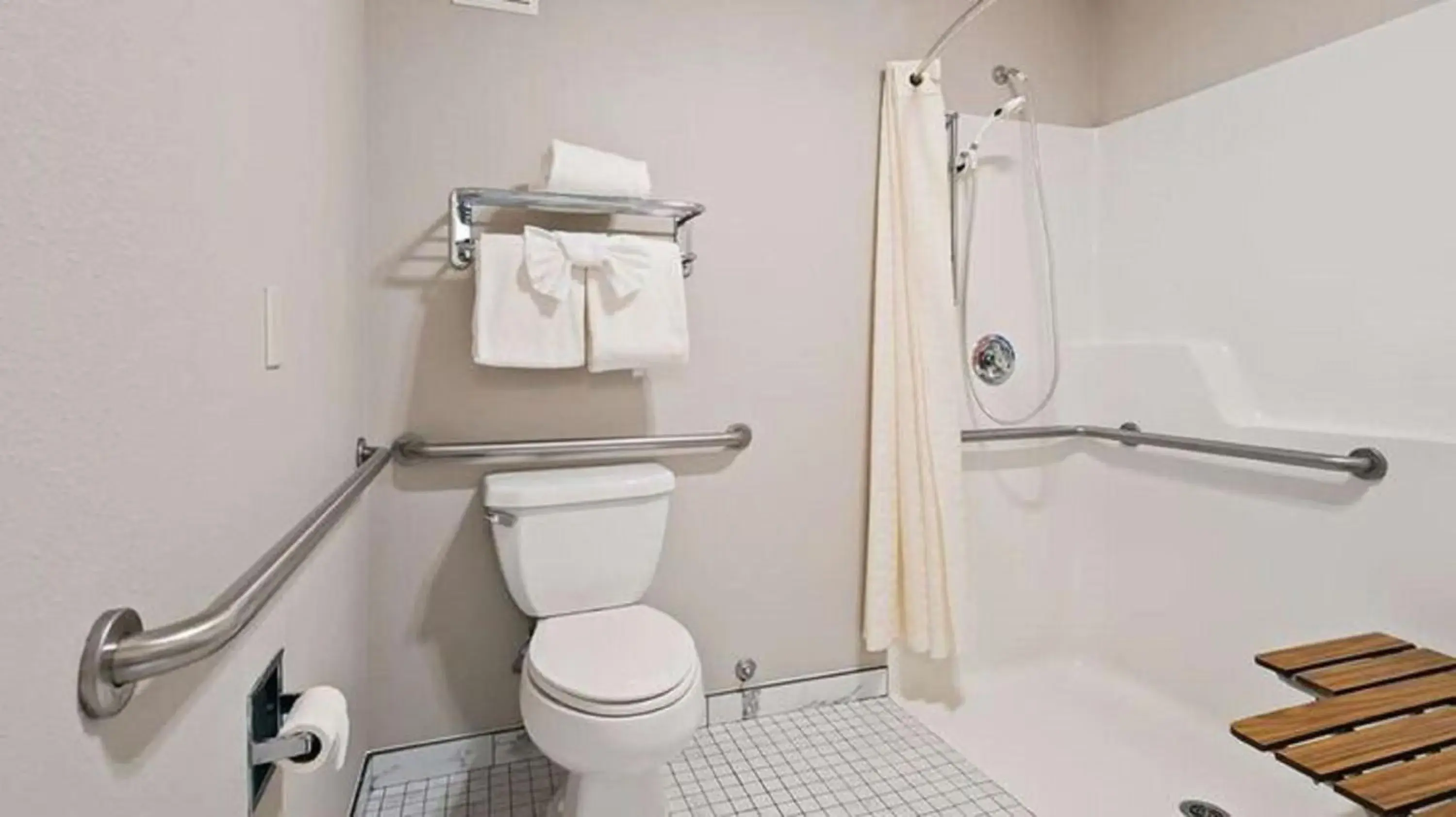 King Room with Roll-In Shower - Disability Access in Lighthouse Suites Inn King Room with Roll-In Shower - Disability Access in Lighthouse Suites Inn