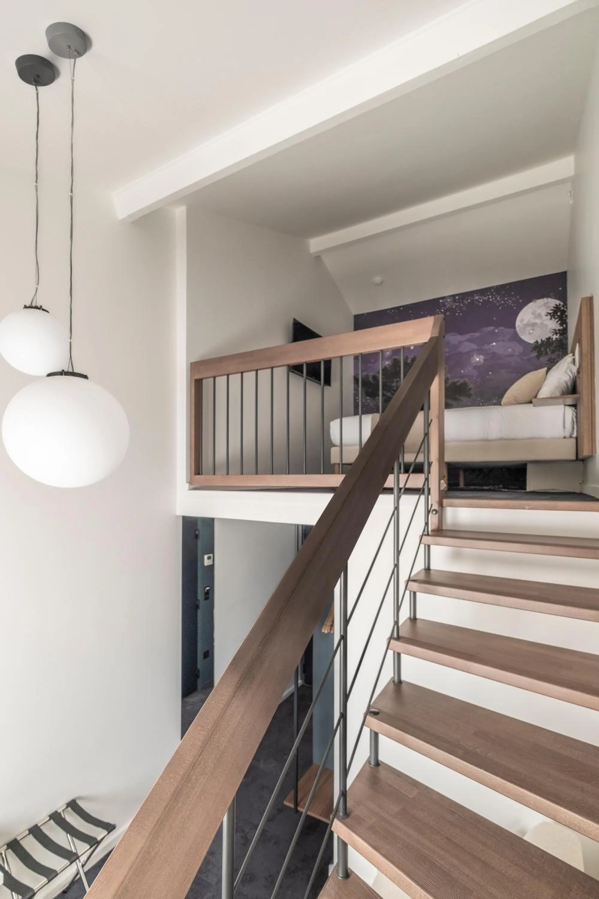 Photo of the whole room in Hôtel Le Relais des Brasseurs - Aubagne