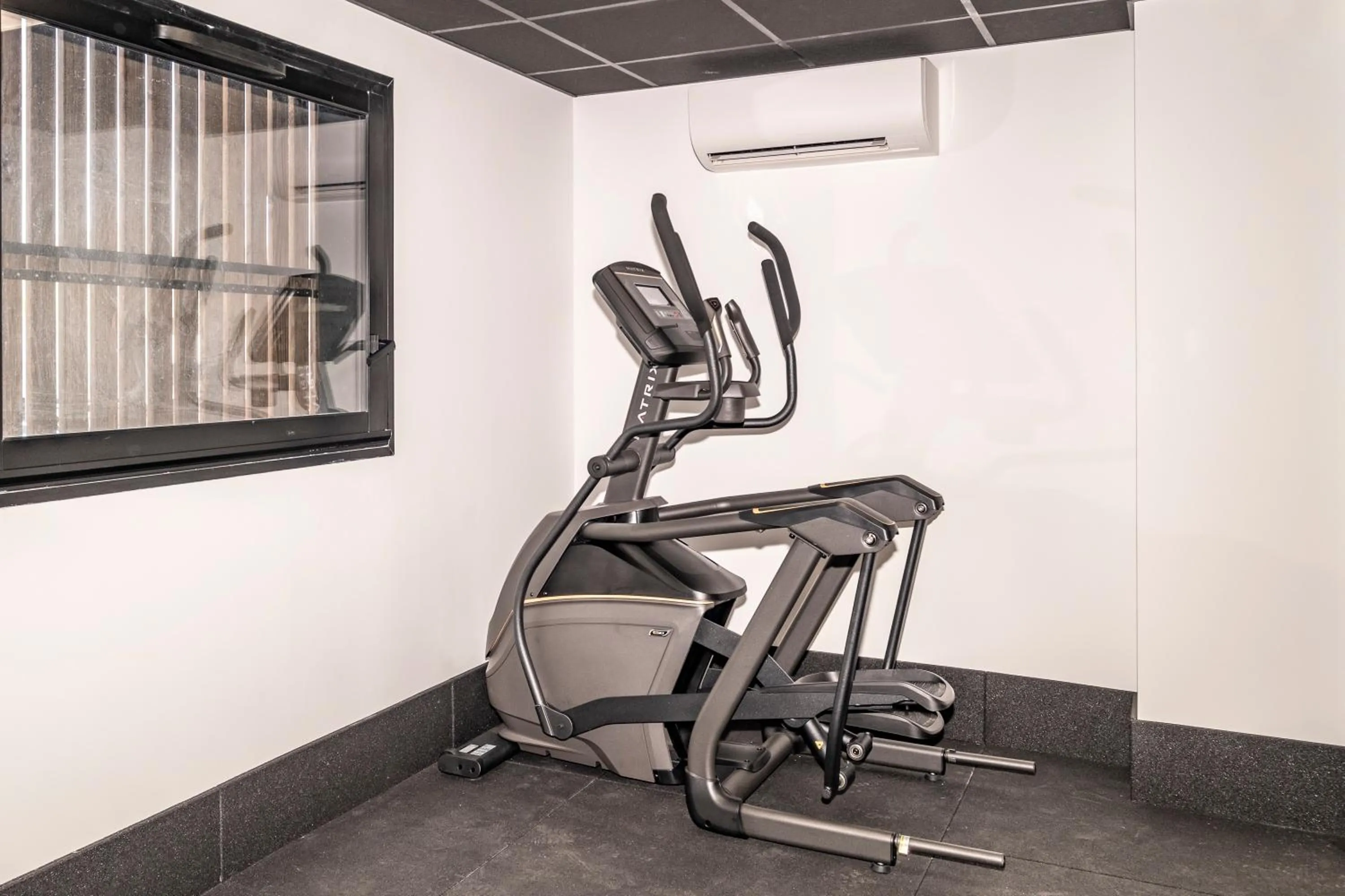 Fitness centre/facilities in Hôtel Le Relais des Brasseurs - Aubagne