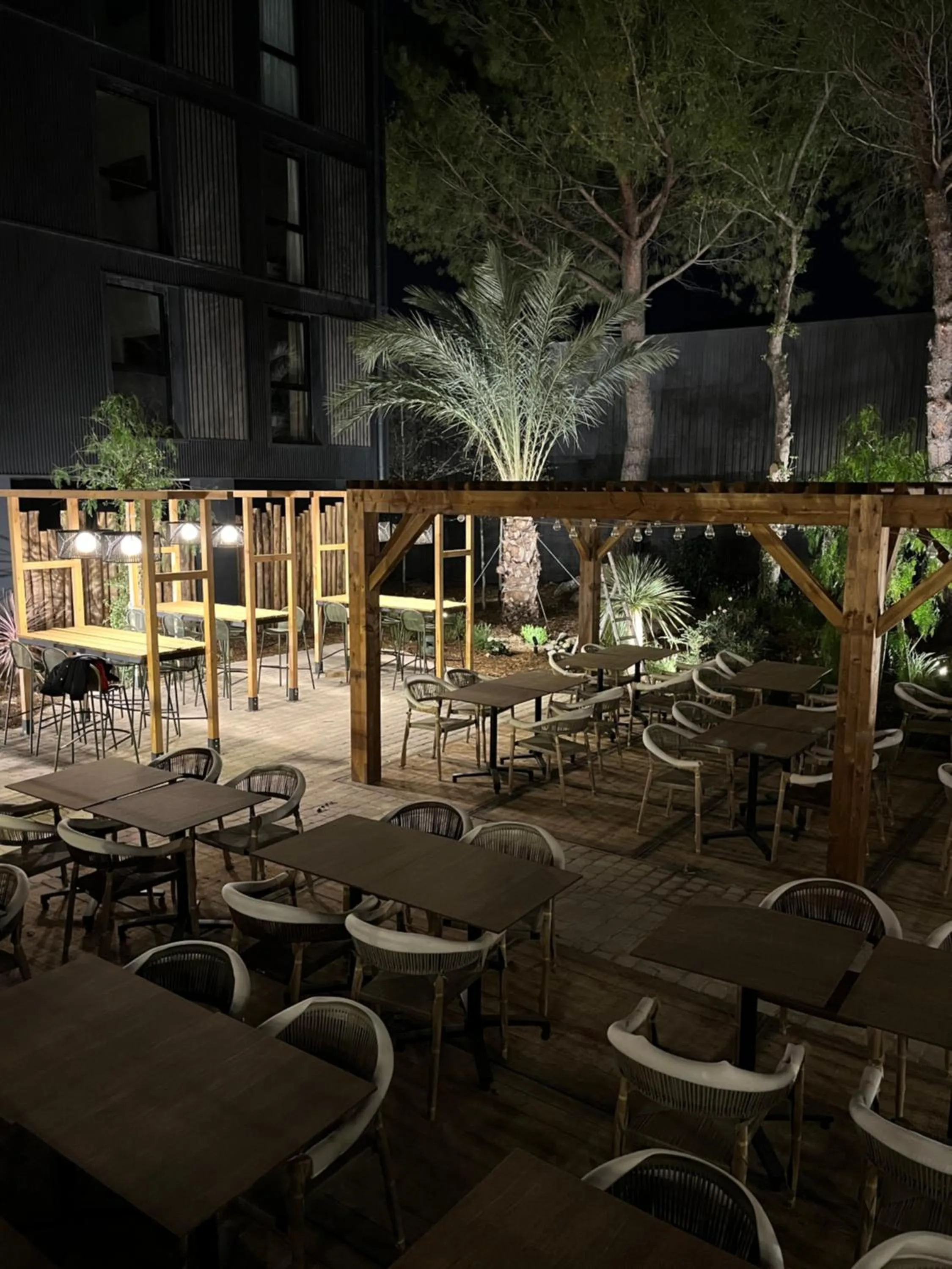 Restaurant/places to eat in Hôtel Le Relais des Brasseurs - Aubagne