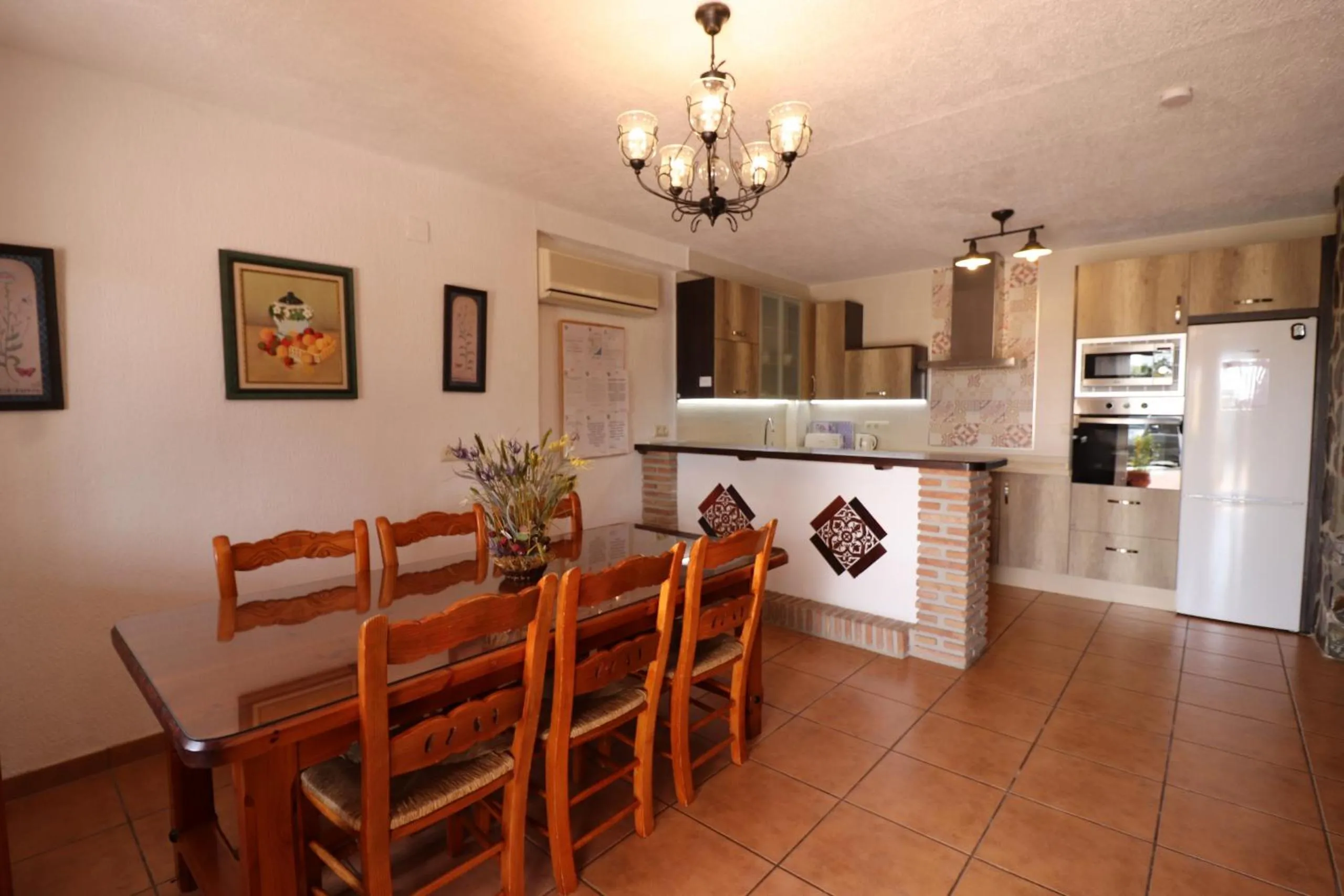 Kitchen or kitchenette in Villa Rocio by SpainSunRentals 1008