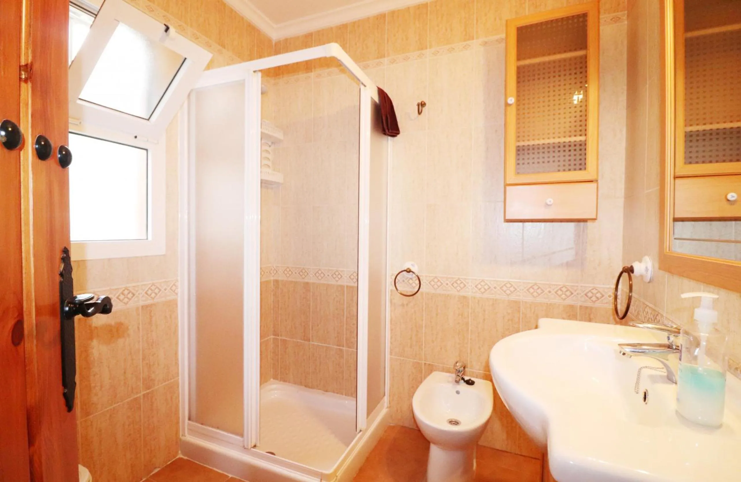 Bathroom in Villa Rocio by SpainSunRentals 1008