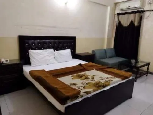 Bedroom, Bed in Hotel Khursheed Palace
