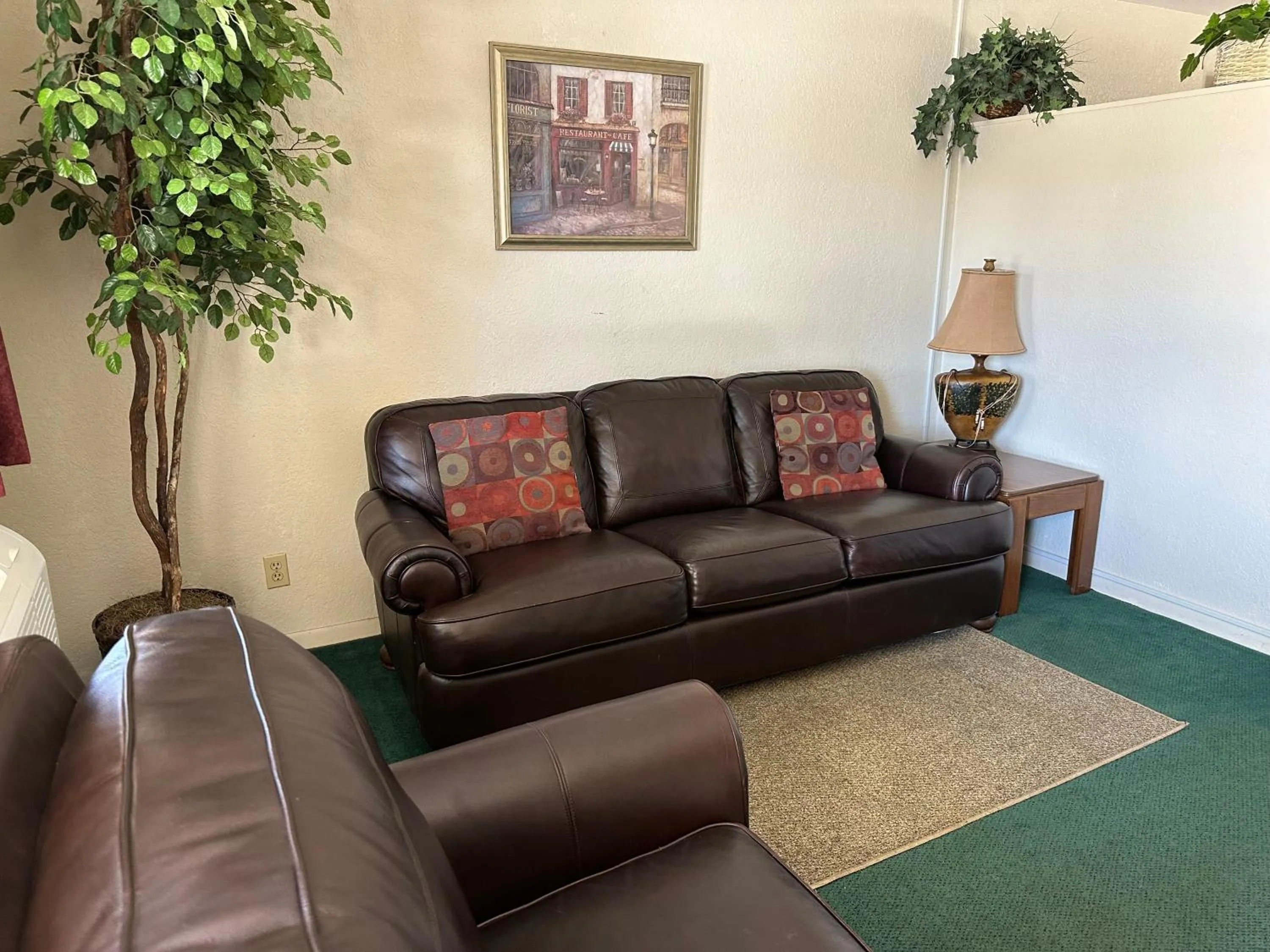 Sunset Inn and Suites