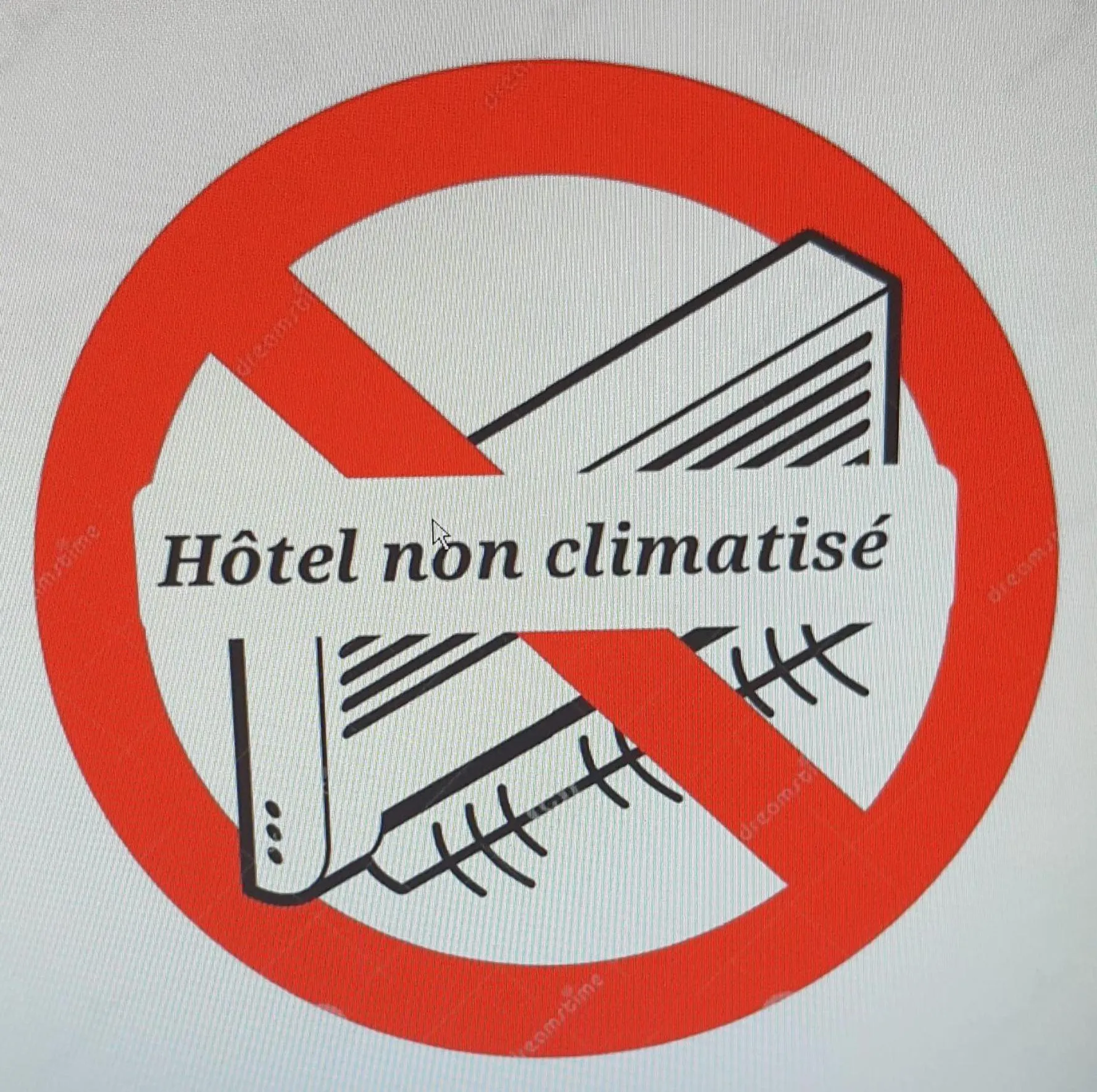 air conditioner in Hôtel de France Contact-Hôtel