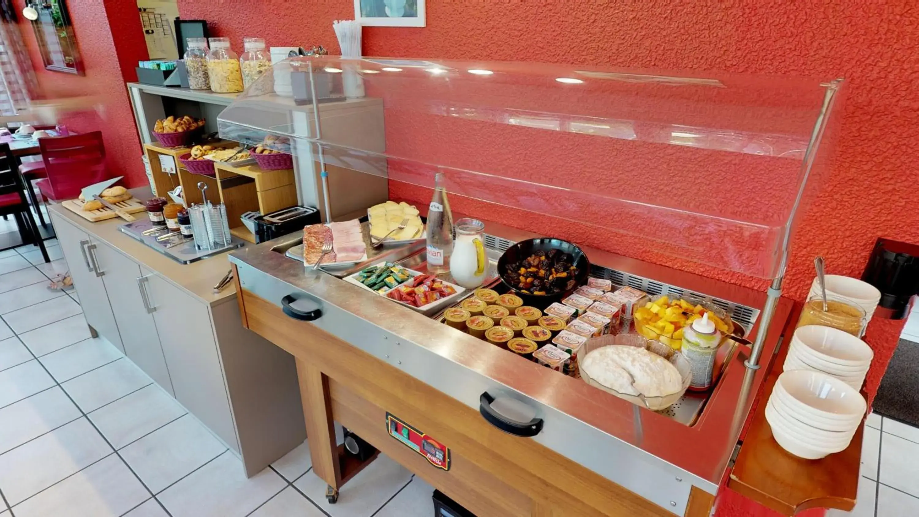 Buffet breakfast in Hôtel de France Contact-Hôtel Buffet breakfast in Hôtel de France Contact-Hôtel