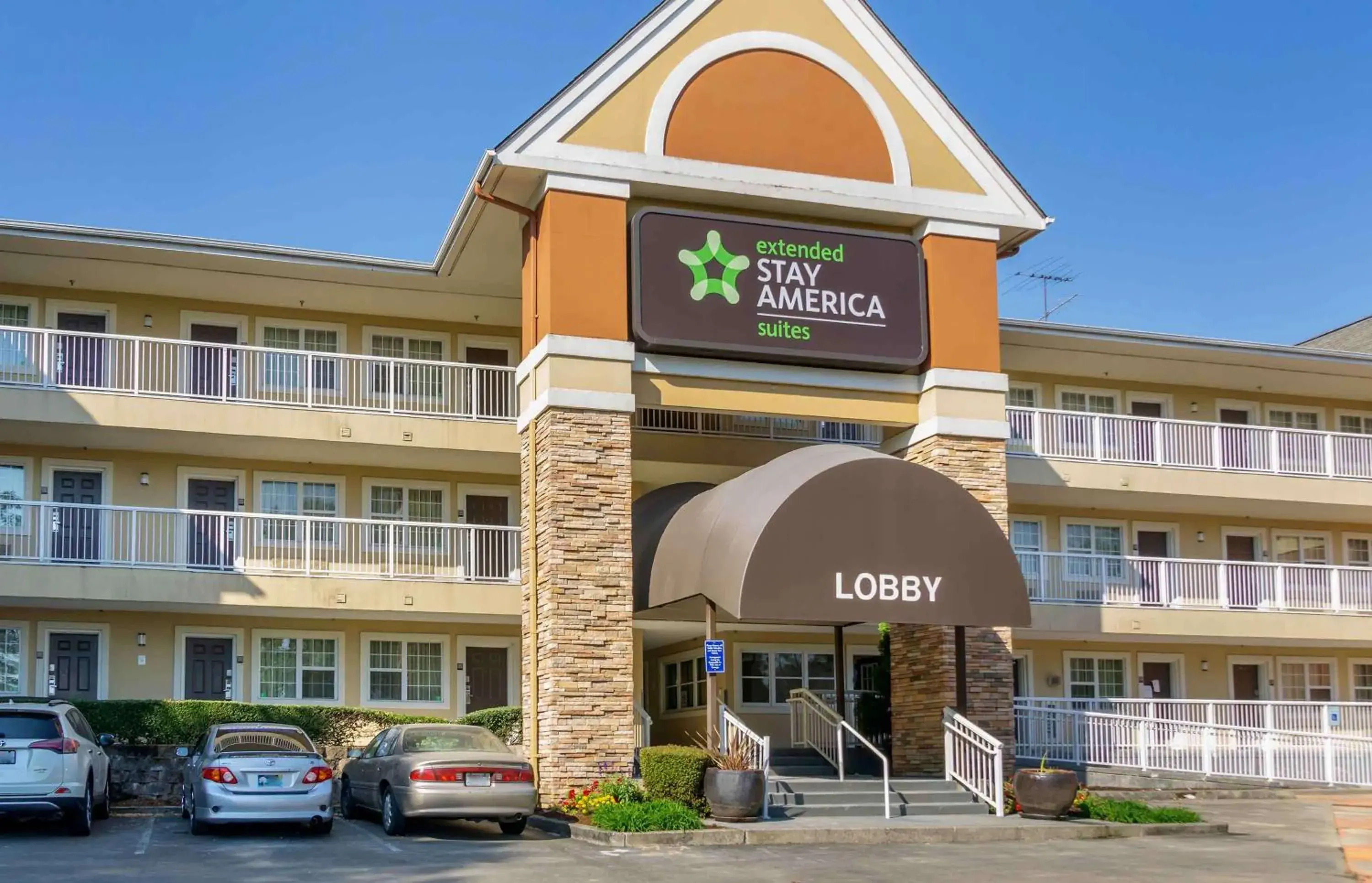 Property building in Extended Stay America Suites - Seattle - Tukwila Property building in Extended Stay America Suites - Seattle - Tukwila