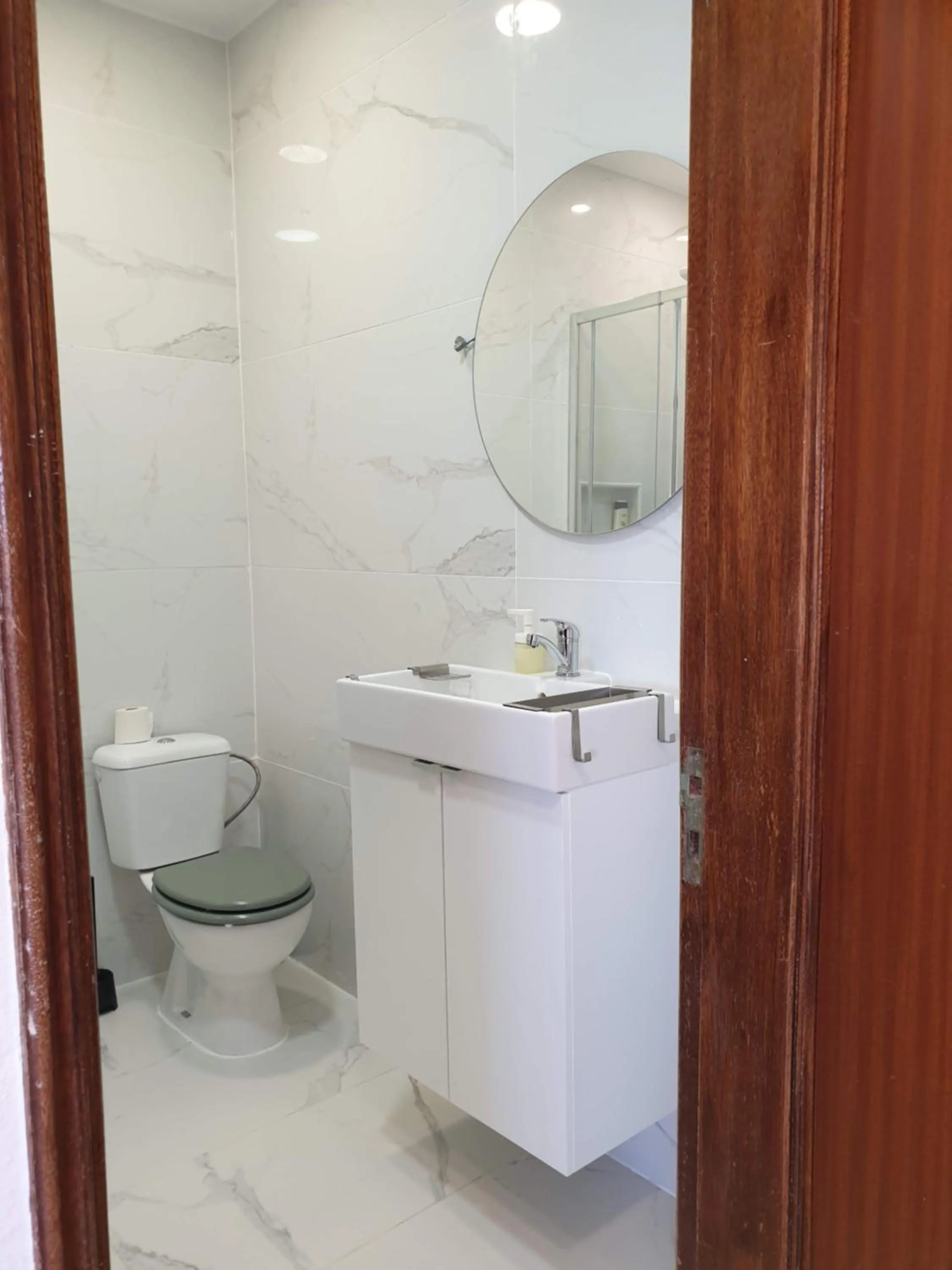 Bathroom in AAA Ana Albufeira Apartments