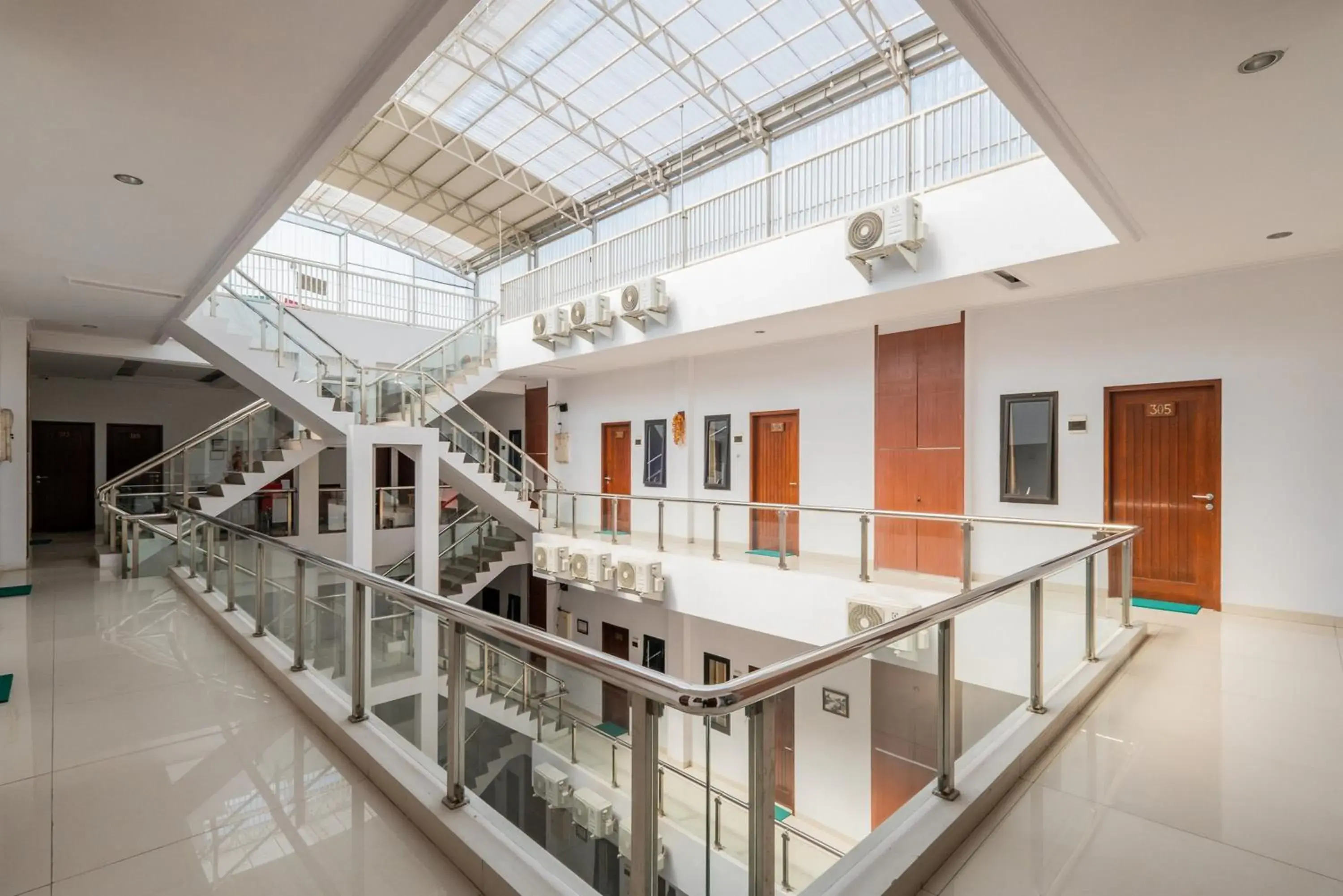 Property building in RedDoorz near Jawa Timur Park 3 Property building in RedDoorz near Jawa Timur Park 3