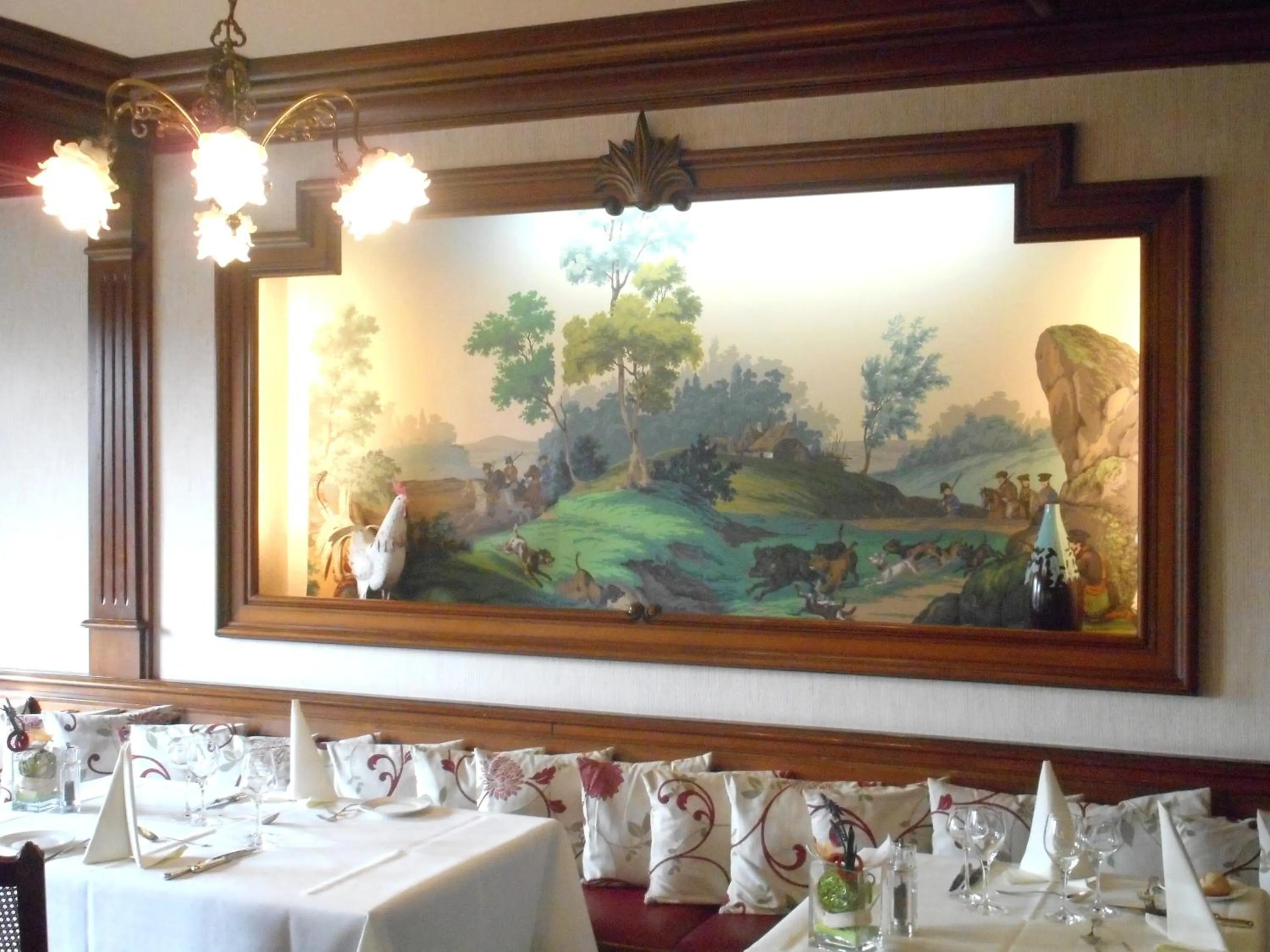 Decorative detail in Hostellerie Saint Florent