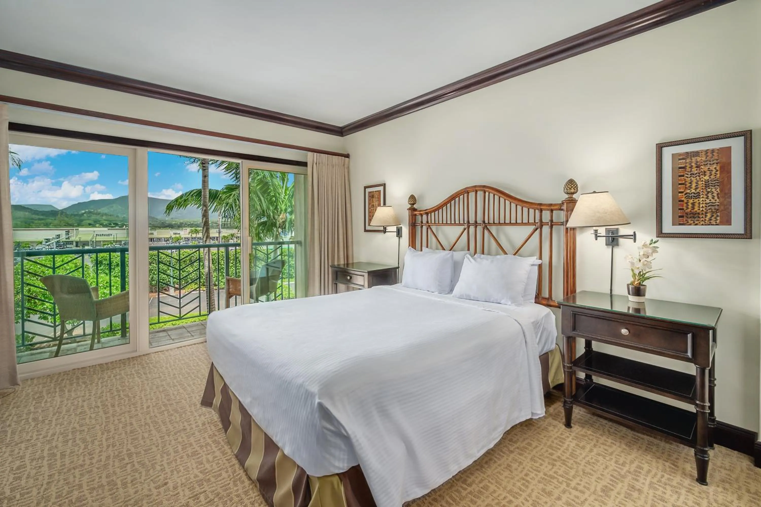 Bedroom, Bed in Waipouli Beach Resort and Spa Kauai by OUTRIGGER