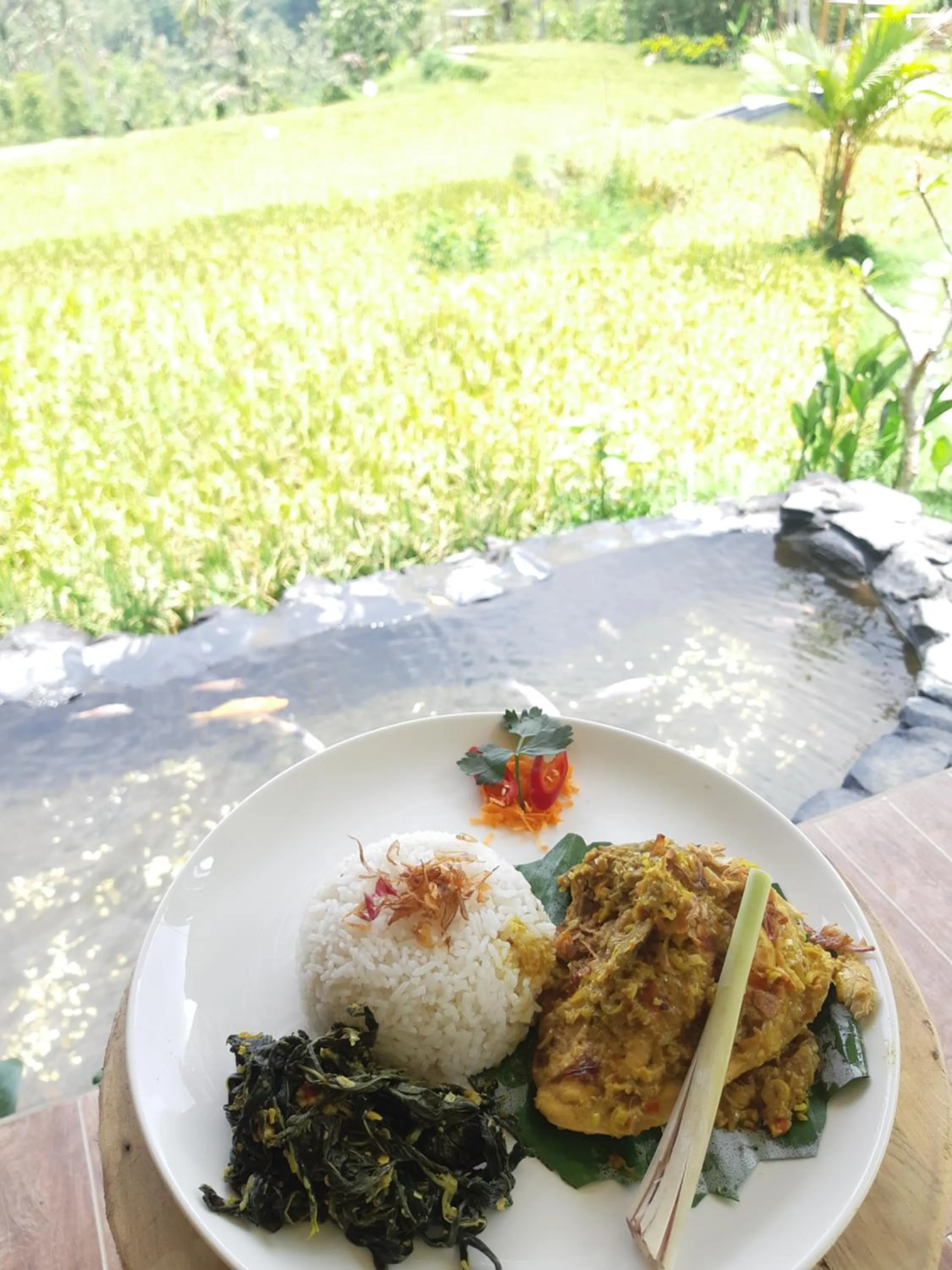 Restaurant/places to eat in Bali De Pardis Cottage