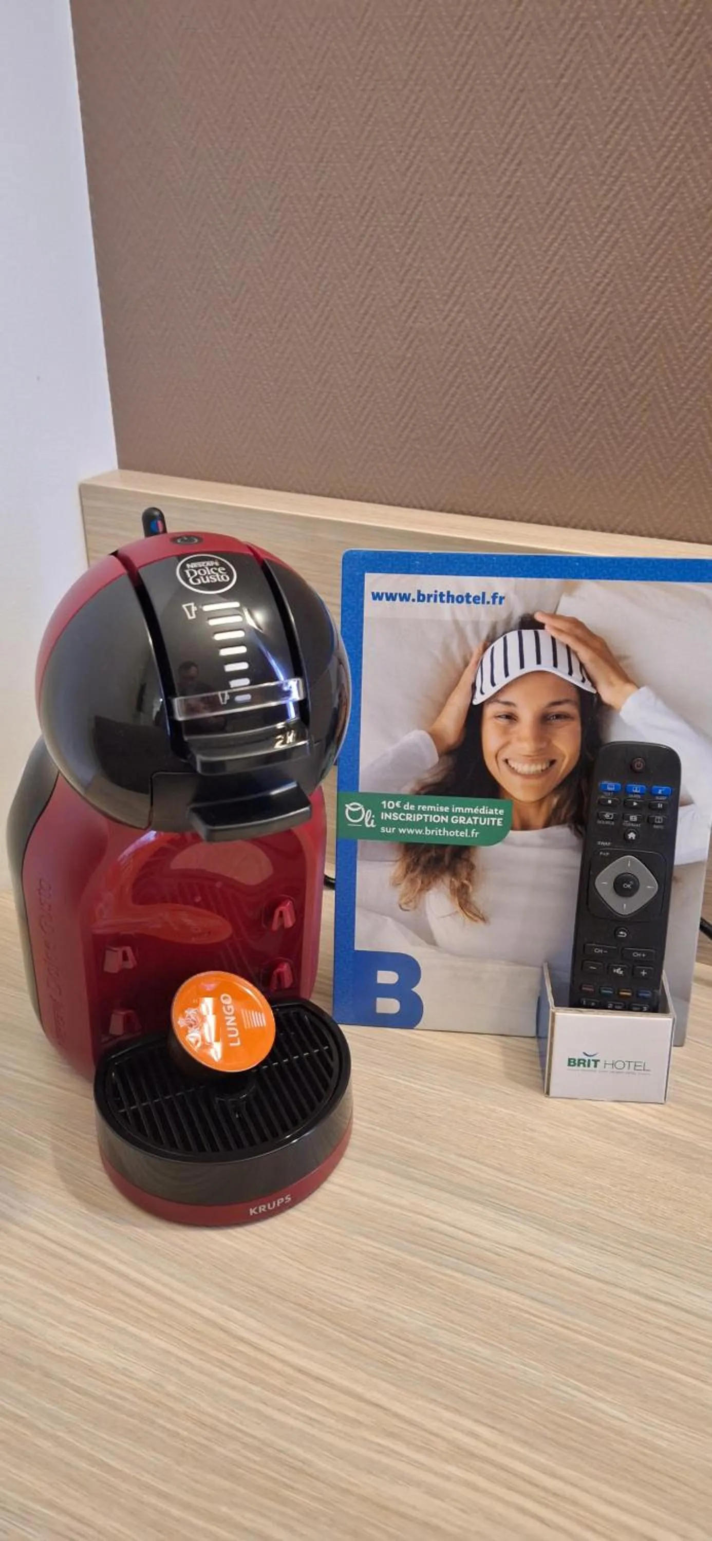 Coffee/tea facilities in BRIT HOTEL Confort CAMBRAI