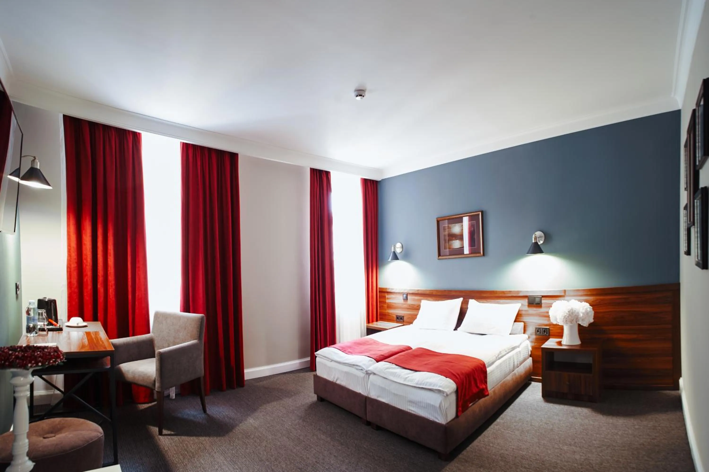 Superior Room - single occupancy in Sherlock Holmes Boutique Hotel