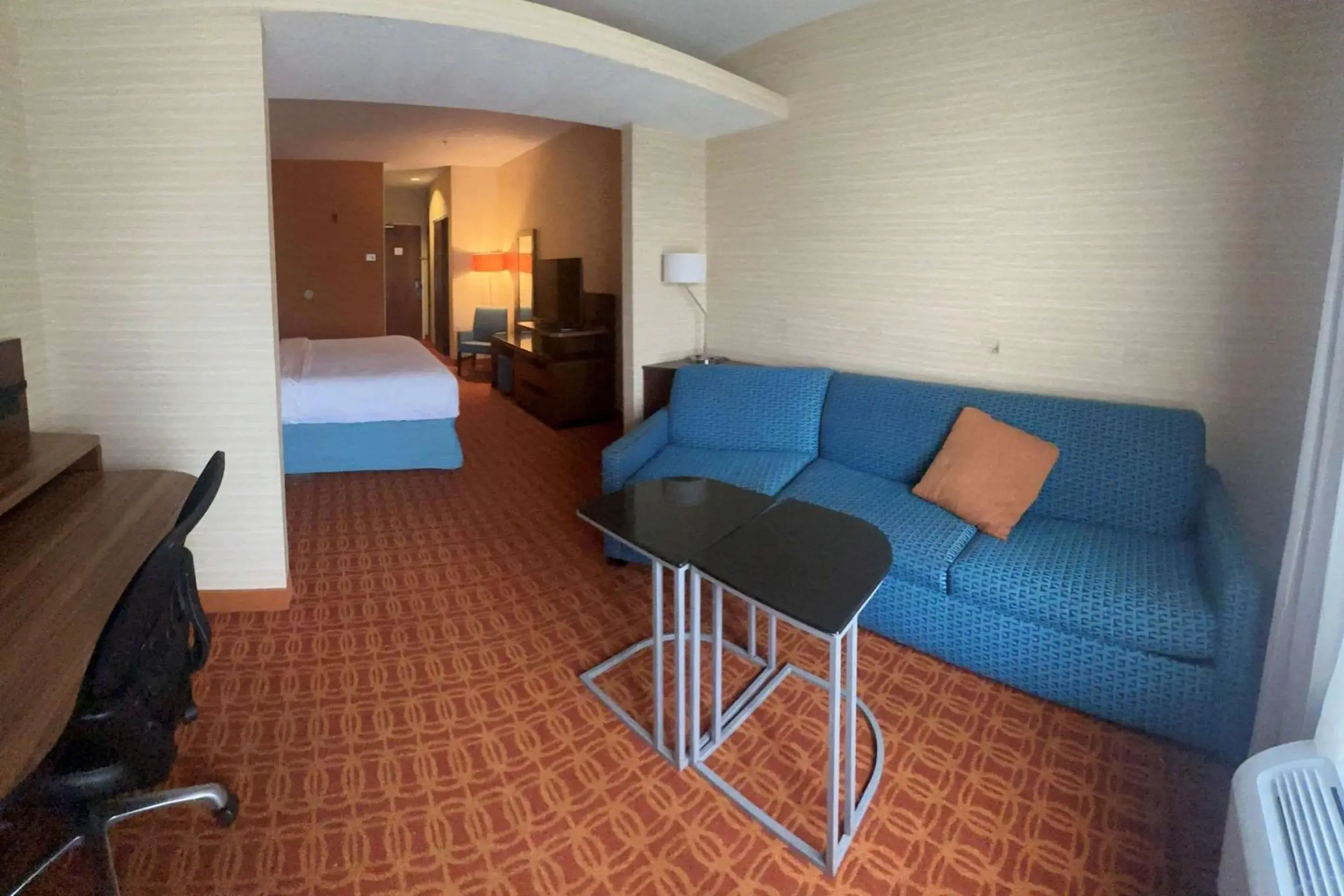 Bedroom, Bed in Peach Tree Inn and Suites Bedroom, Bed in Peach Tree Inn and Suites