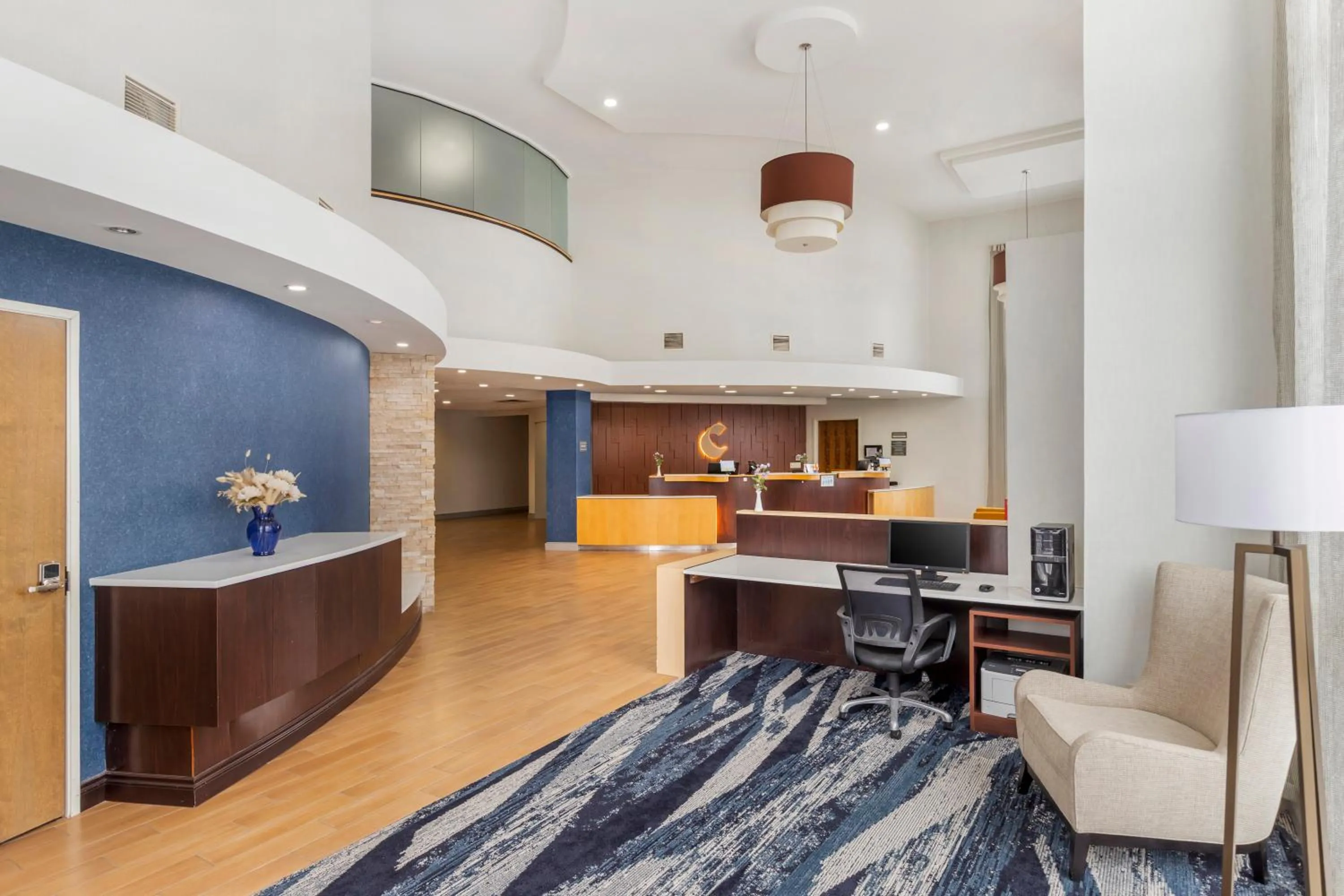 Lobby or reception in Comfort Inn & Suites