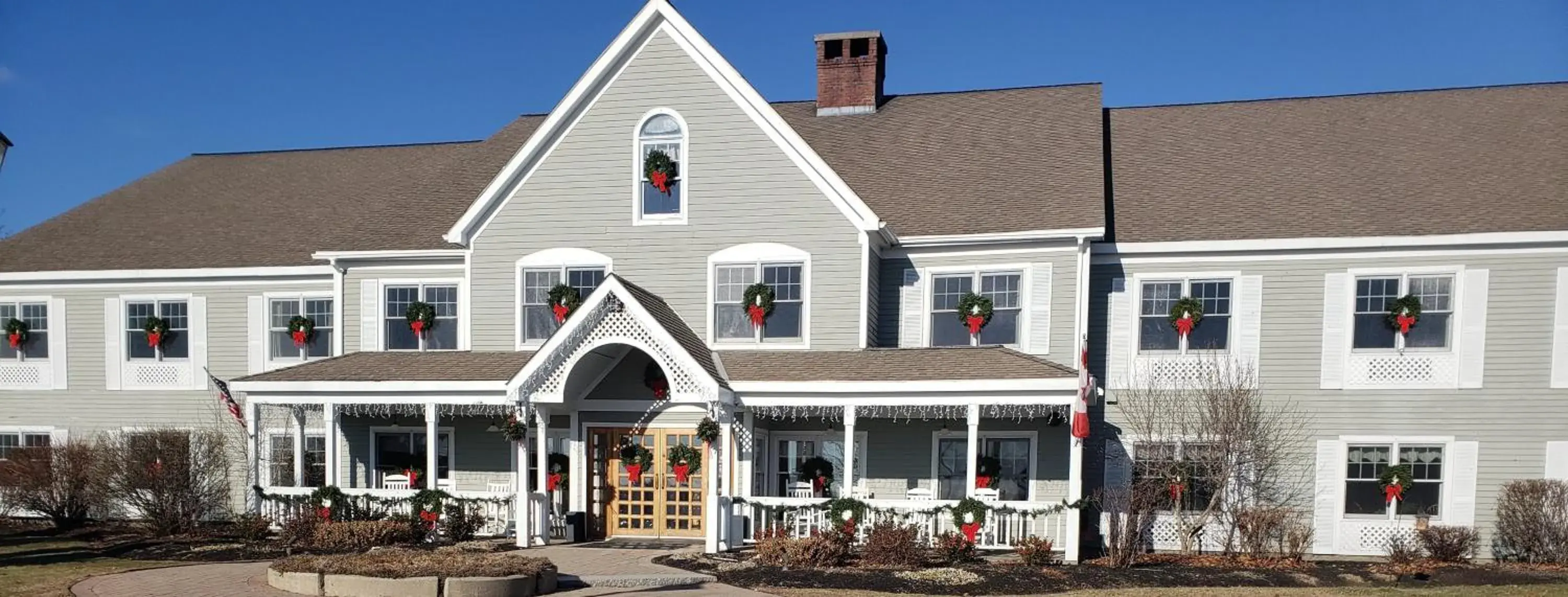 Property building in Country Inn at the Mall Property building in Country Inn at the Mall
