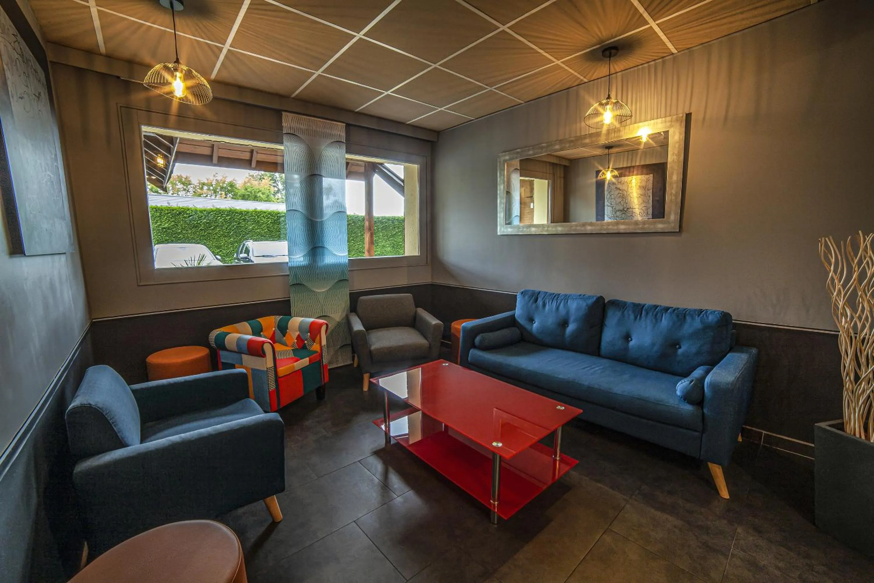 Lobby or reception in Sure Hotel by Best Western Lille Tourcoing Ex Hotel Garden