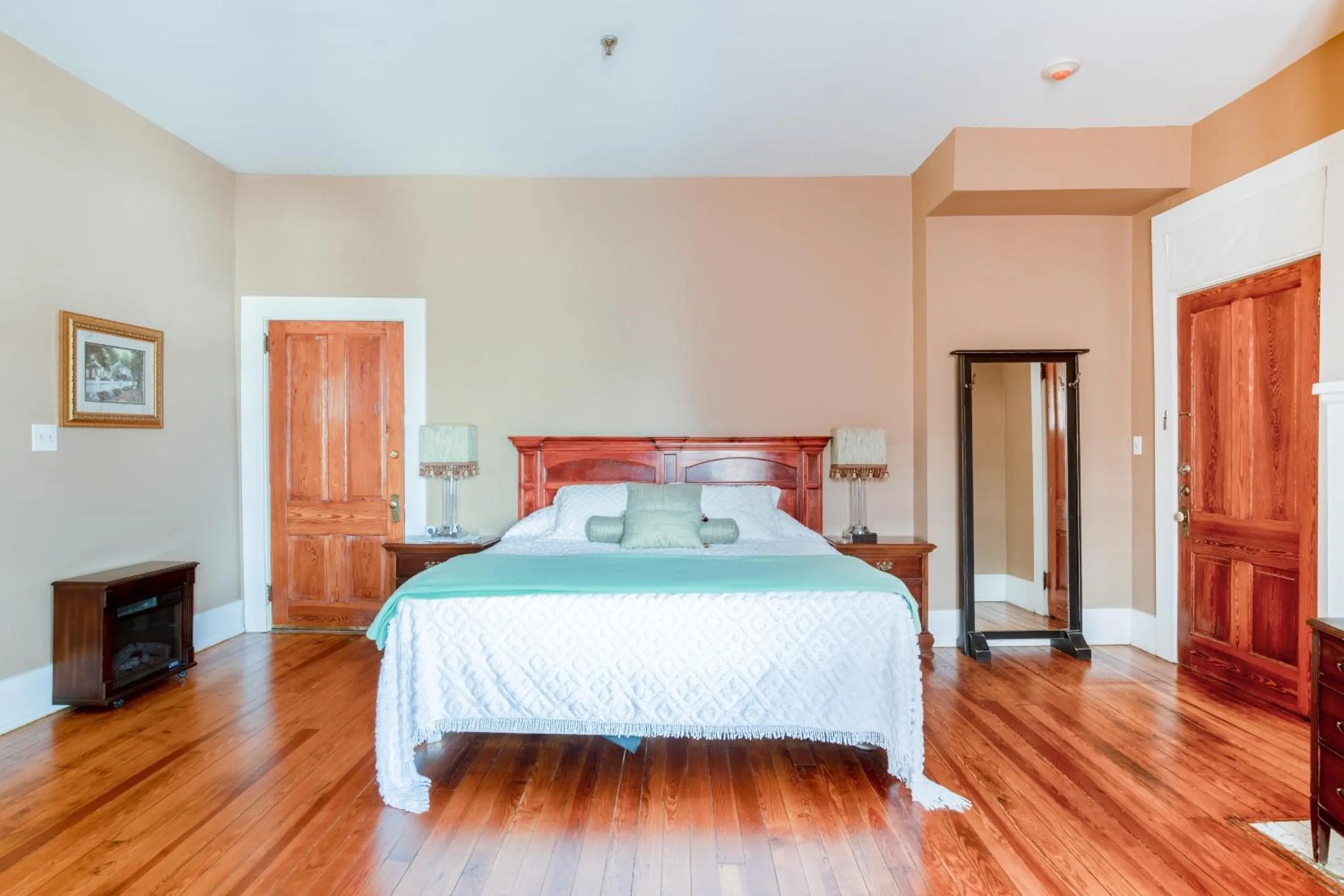 Bedroom, Bed in The Belmont Inn by OYO