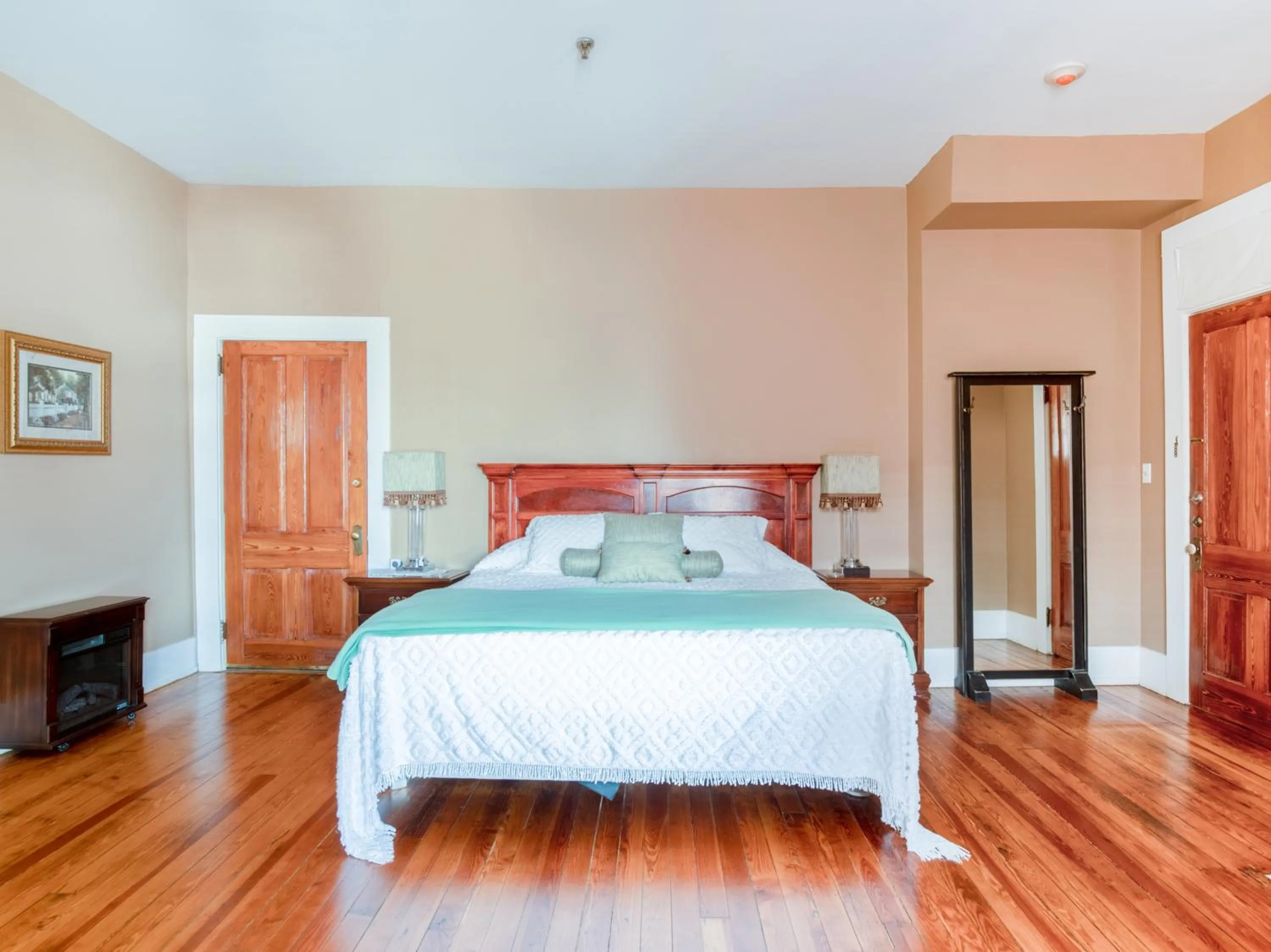 Bedroom, Bed in The Belmont Inn by OYO