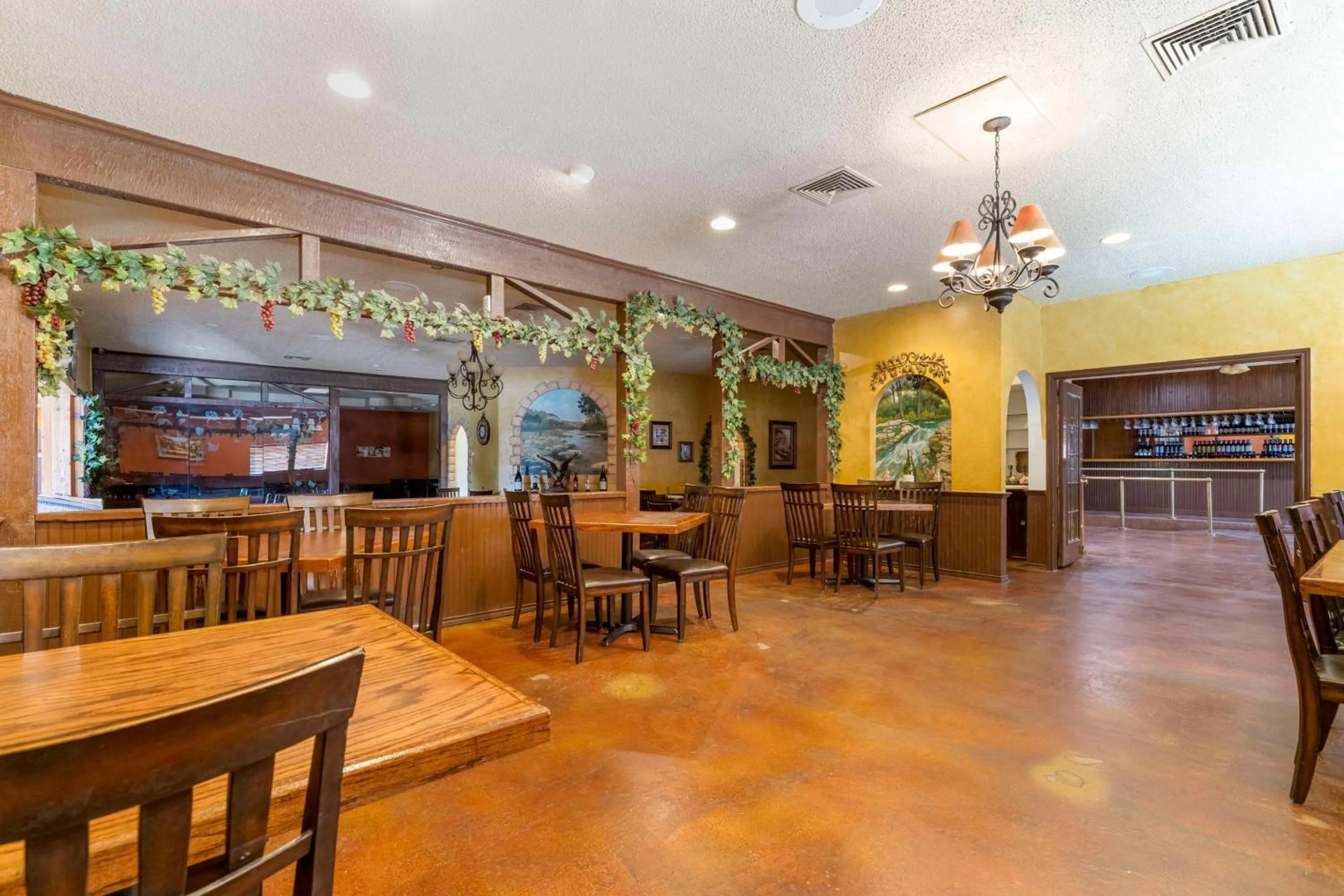 Breakfast in Best Western Sunday House Inn